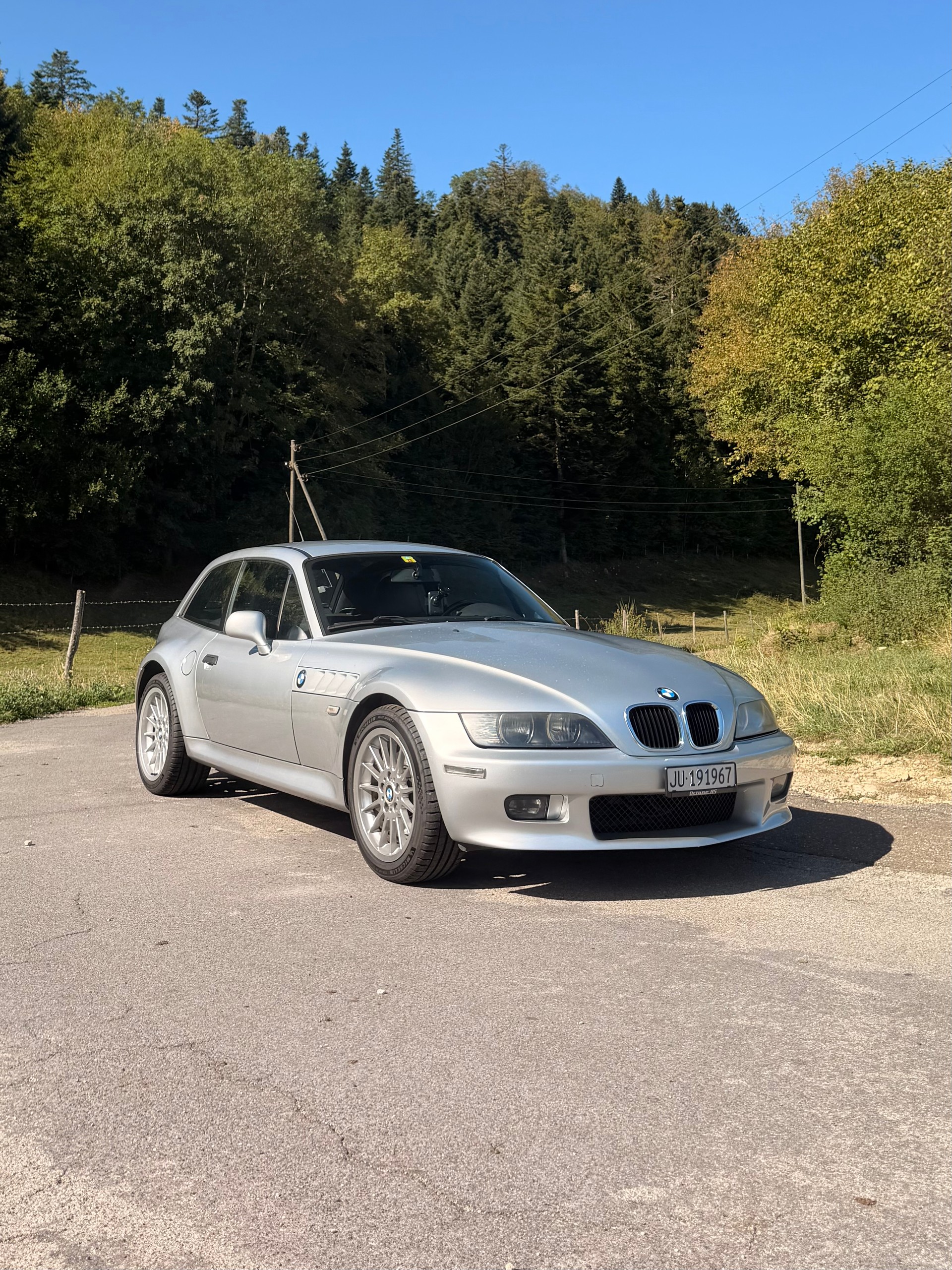 BMW 3.0-image-0
