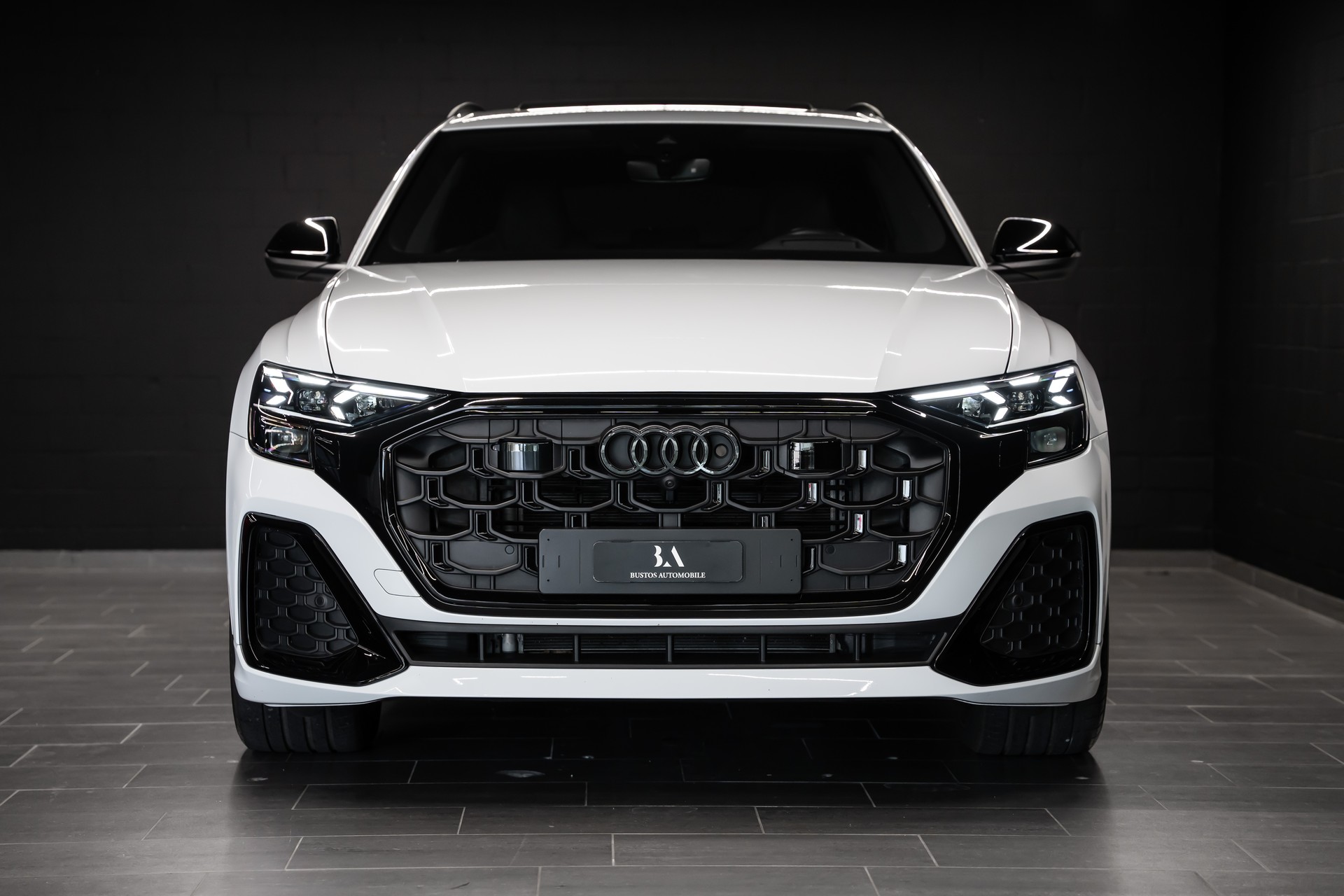 AUDI Q8 SUV 50 TDI quattro tiptronic / Gratis Service / Werksgarantie / Vollausstattung-image-5