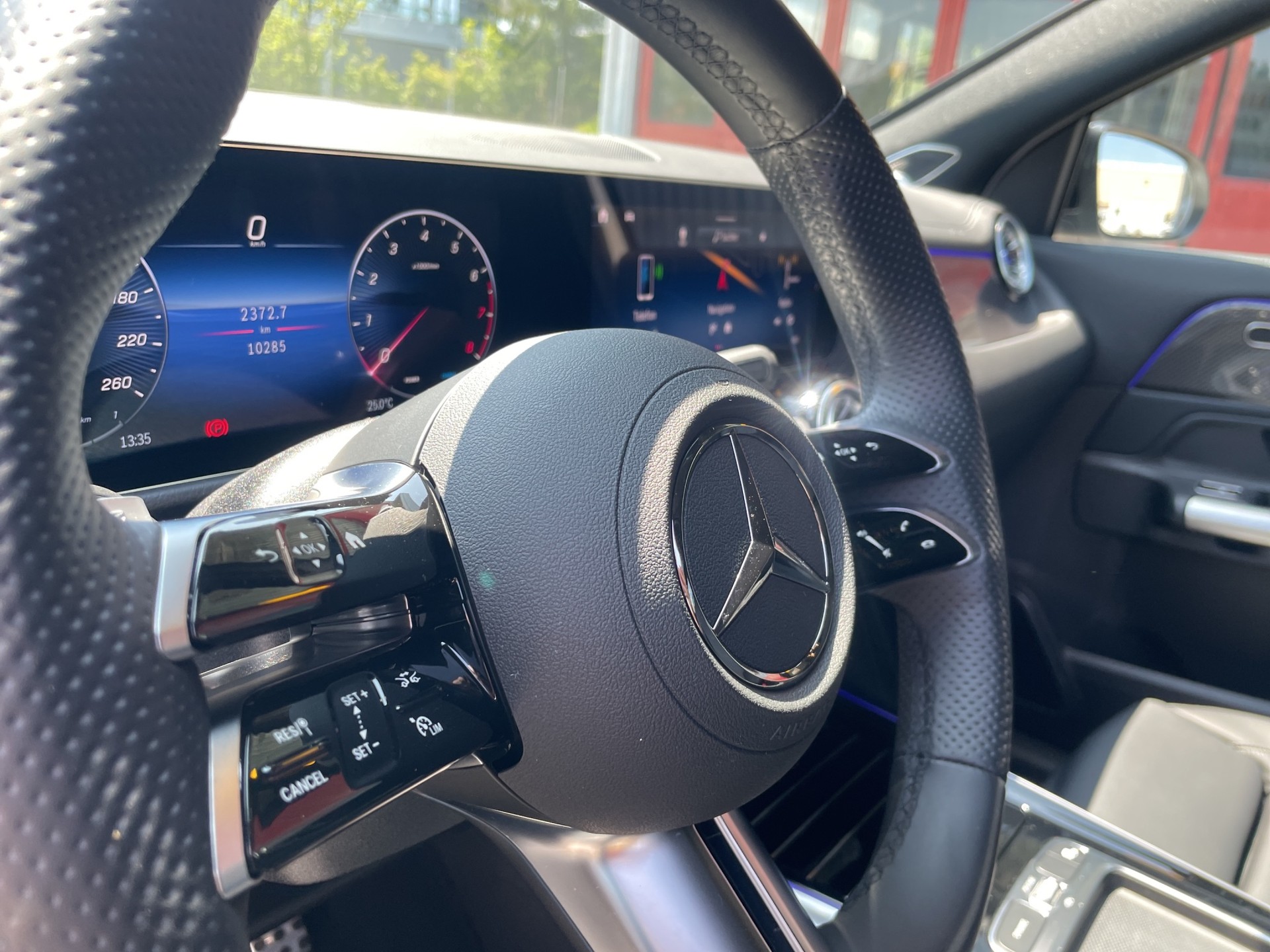 MERCEDES-BENZ GLA 250 AMG Line 4matic-image-20