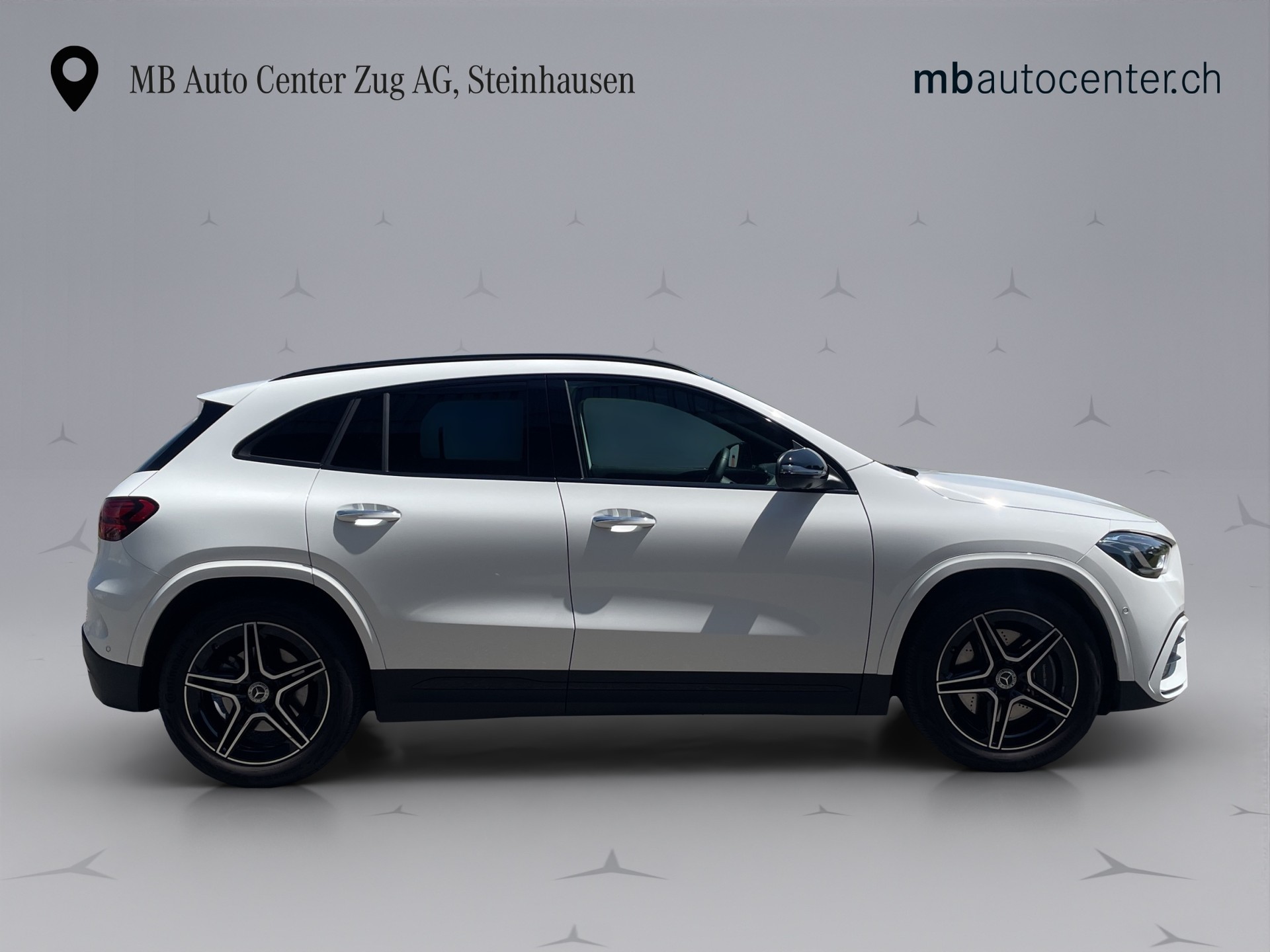 MERCEDES-BENZ GLA 250 AMG Line 4matic-image-6
