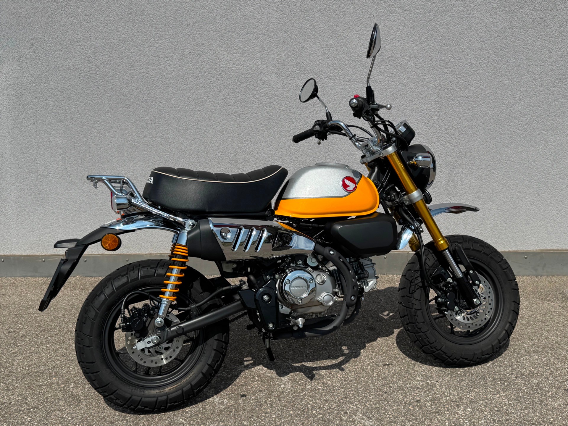 HONDA Z 125 Monkey-showroom-element-3