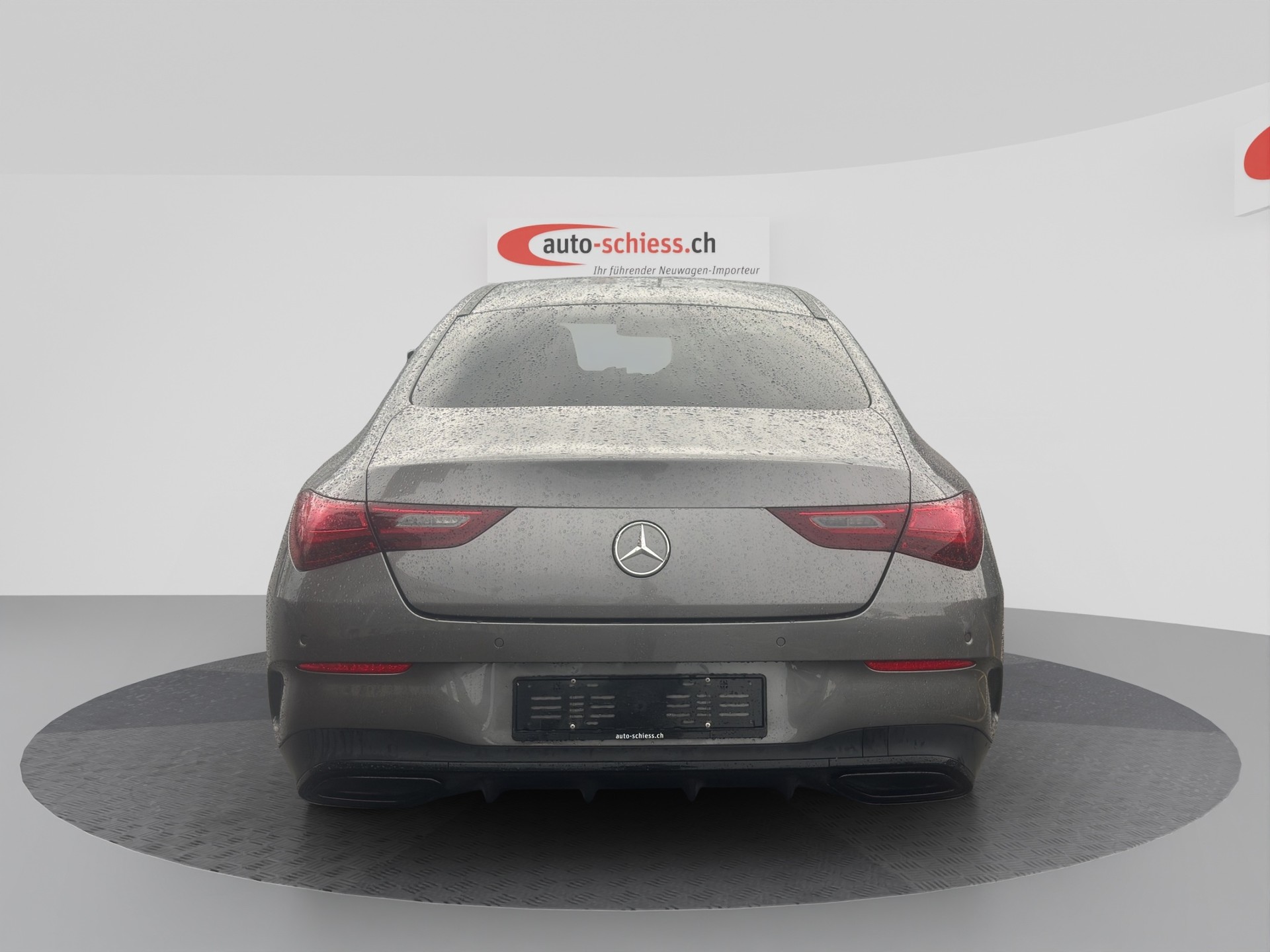 MERCEDES-BENZ CLA 200 d AMG Line Night 8G-DCT-image-3
