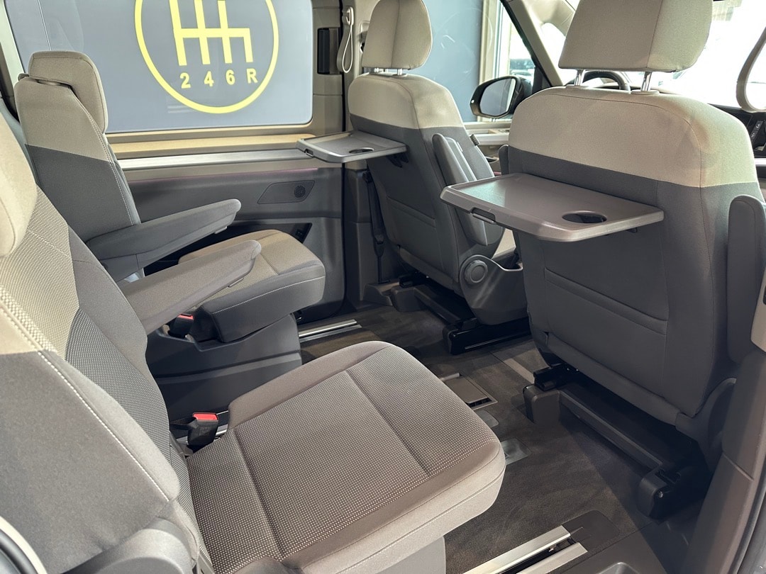 VW Multivan 2.0 TSI Life Edition DSG-image-14
