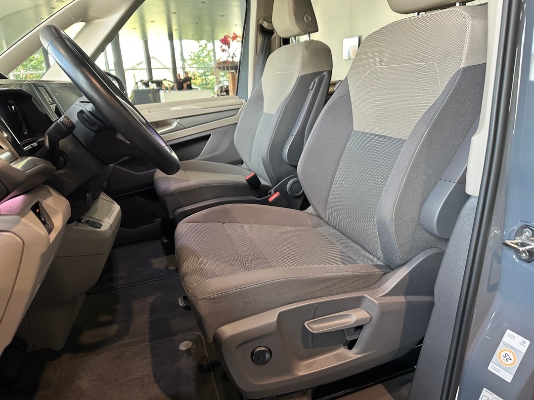 VW Multivan 2.0 TSI Life Edition DSG-image-12