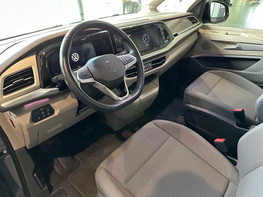 VW Multivan 2.0 TSI Life Edition DSG-image-13