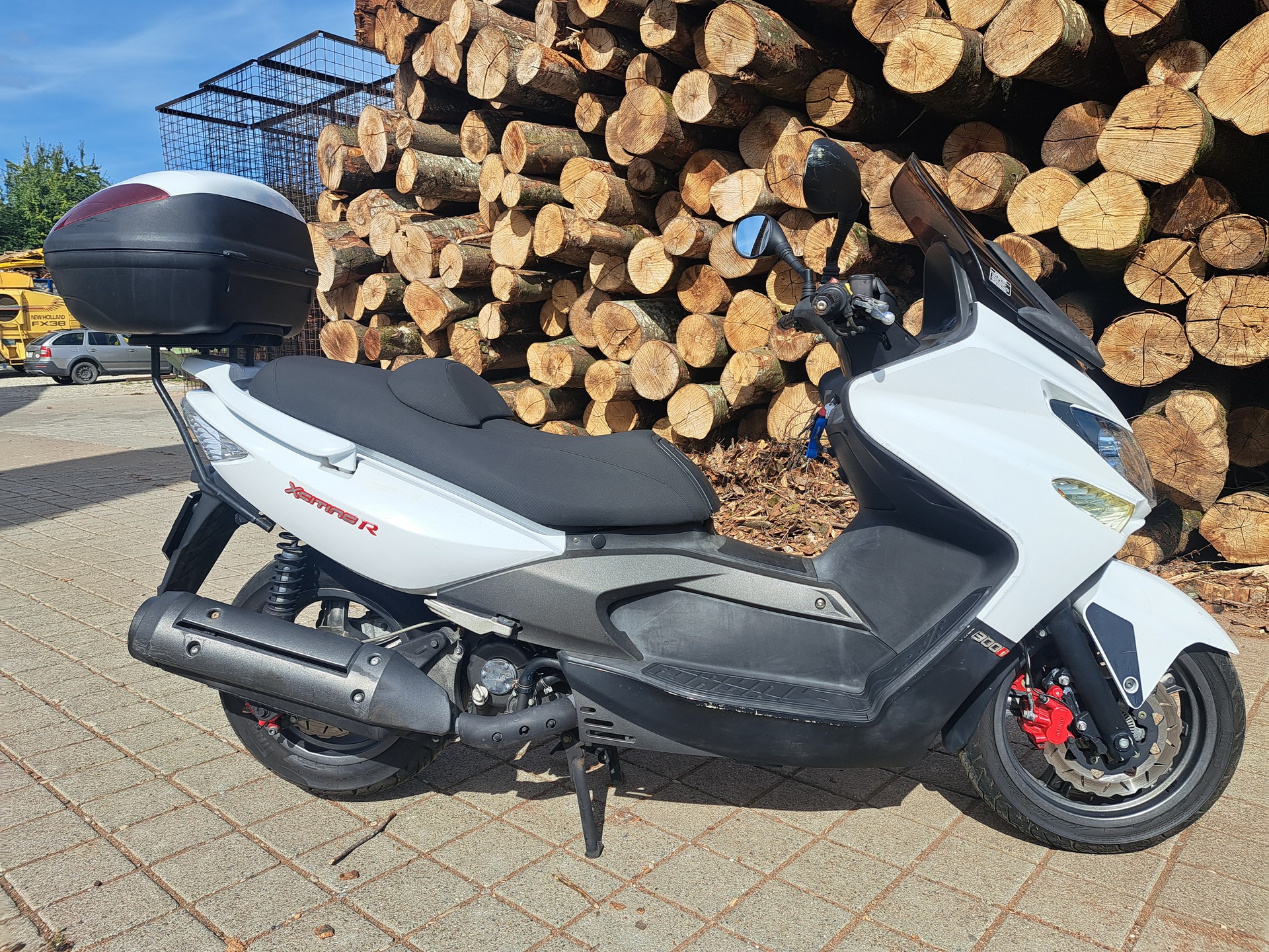 KYMCO Xciting 300 R i