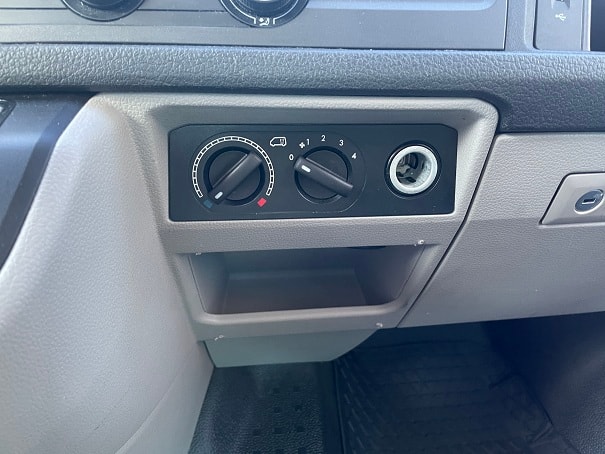 VW Kombi 2.0 TDI-image-7