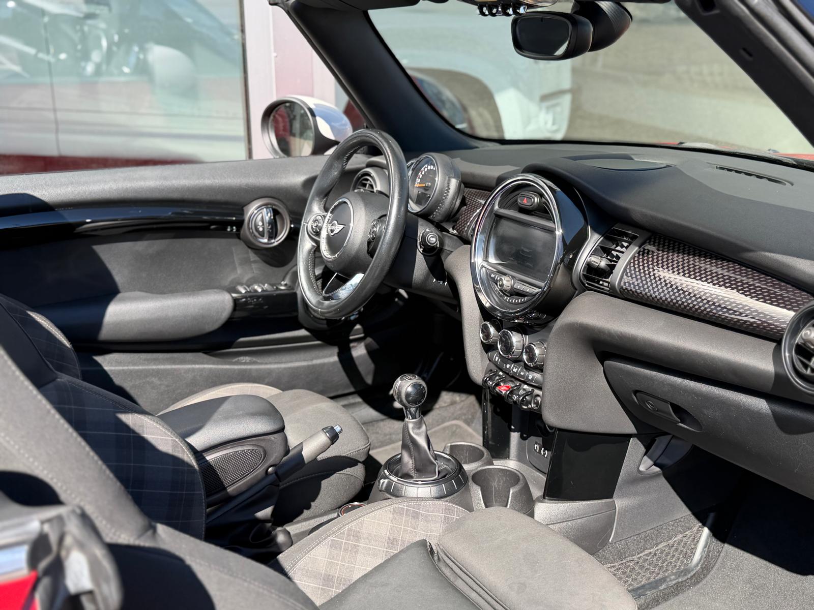 MINI Cooper S Cabriolet Steptronic-image-13