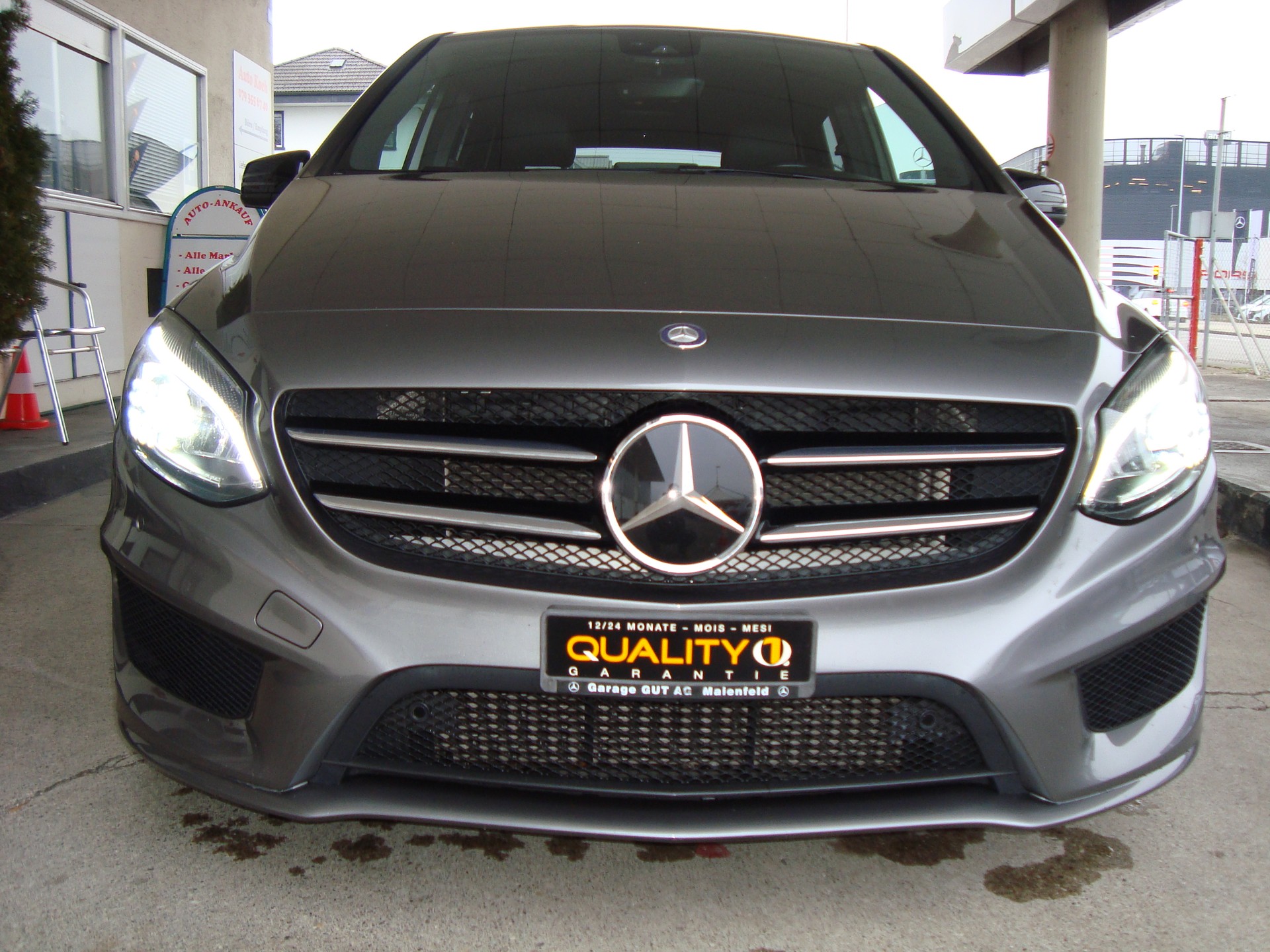 MERCEDES-BENZ B 250 AMG Line 4Matic 7G-DCT-image-1
