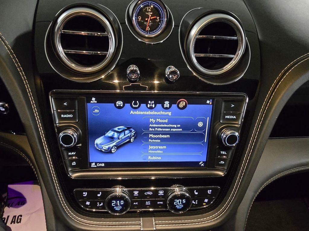 BENTLEY Bentayga W12-image-23