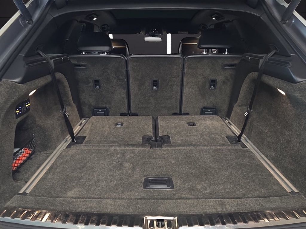 BENTLEY Bentayga W12-image-8