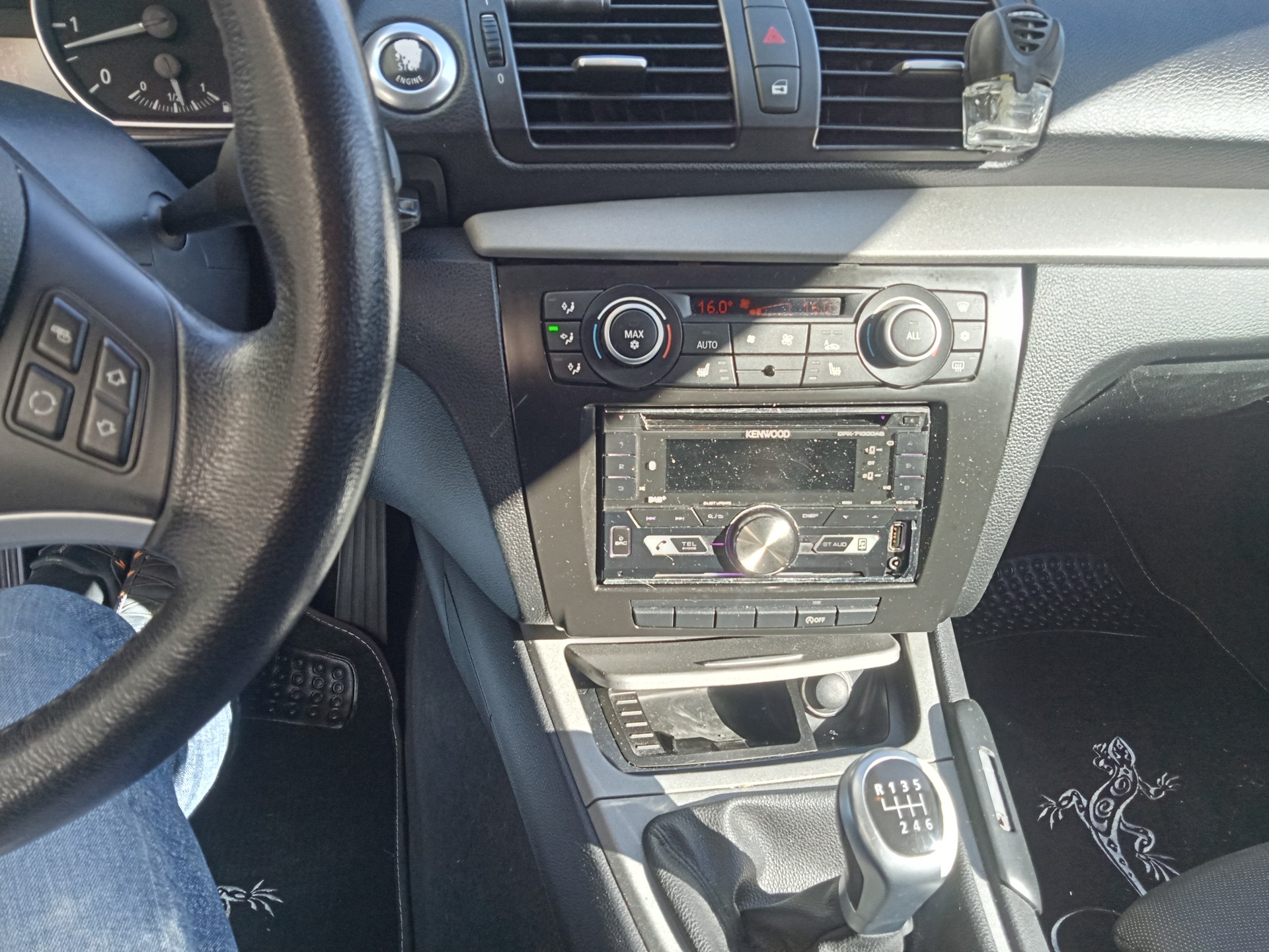 BMW X1-image-2