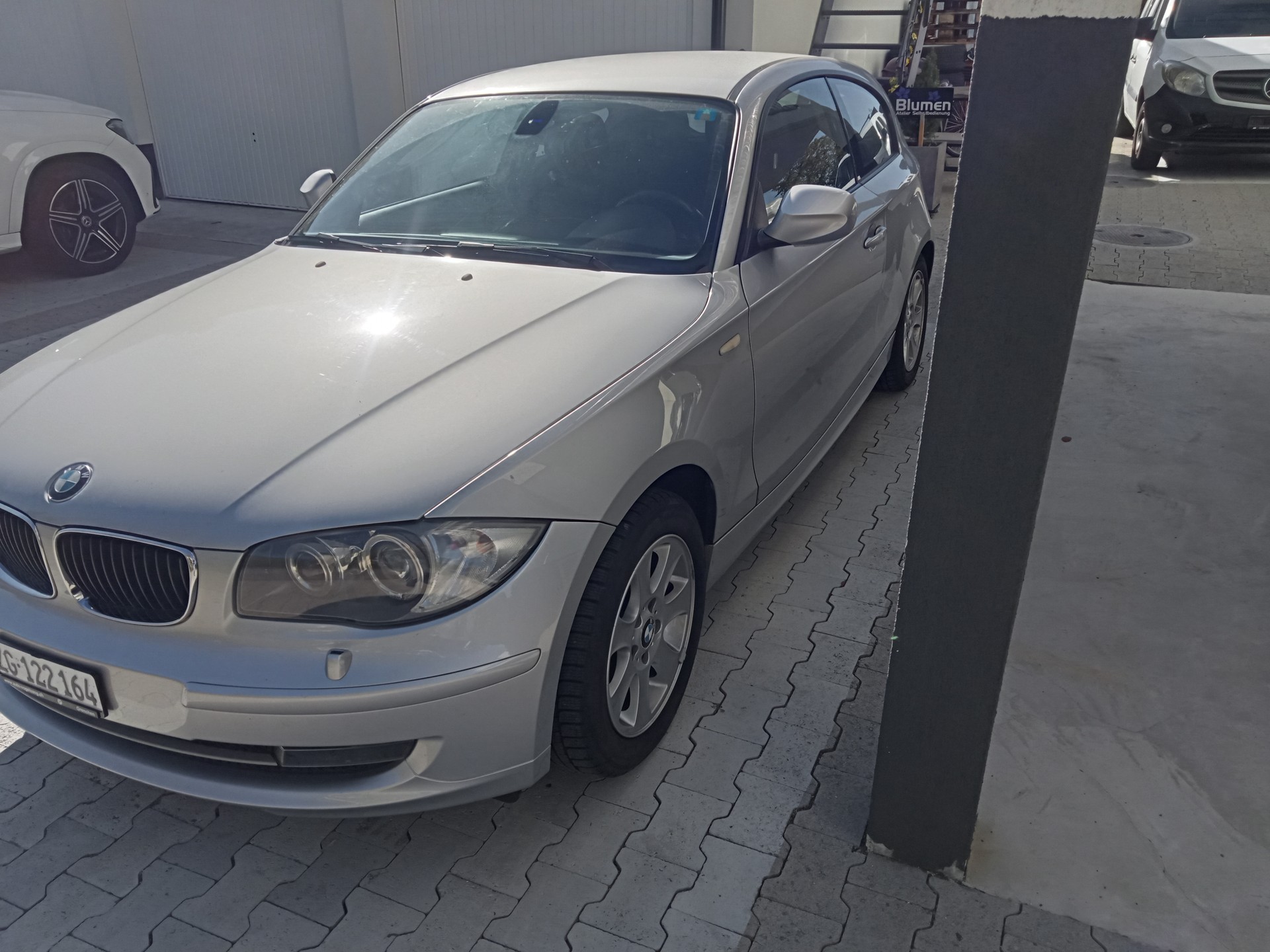 BMW X1-image-0