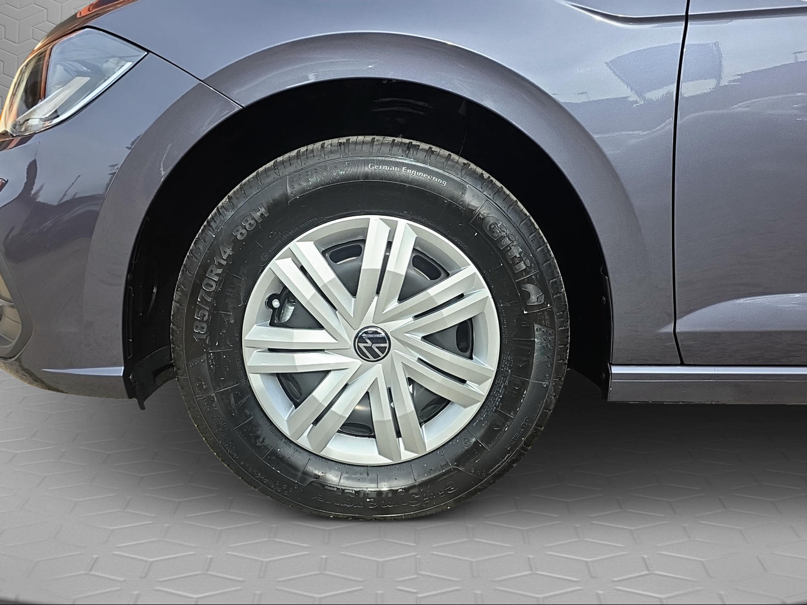 VW Polo 1.0 TSI Trend-image-5