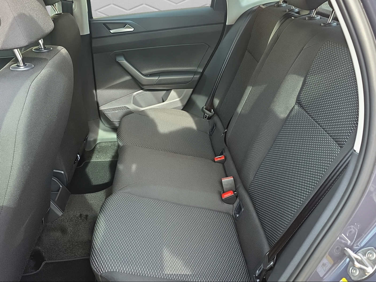 VW Polo 1.0 TSI Trend-image-12