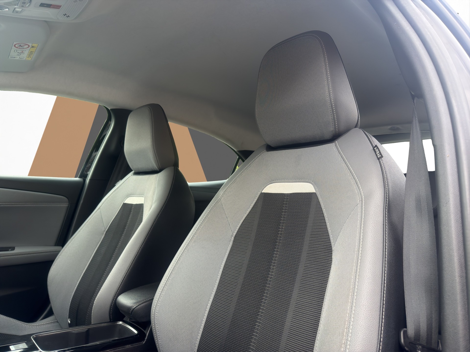 OPEL MOKKA-E Elegance-image-26