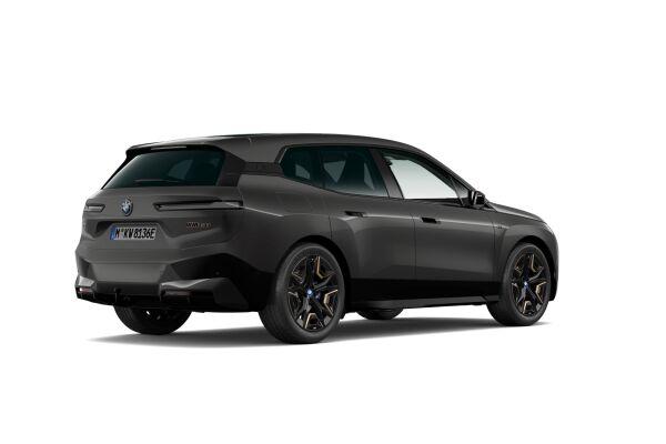 BMW iX M60 i20 (CH) AHK ** 100 % électrique **-image-1