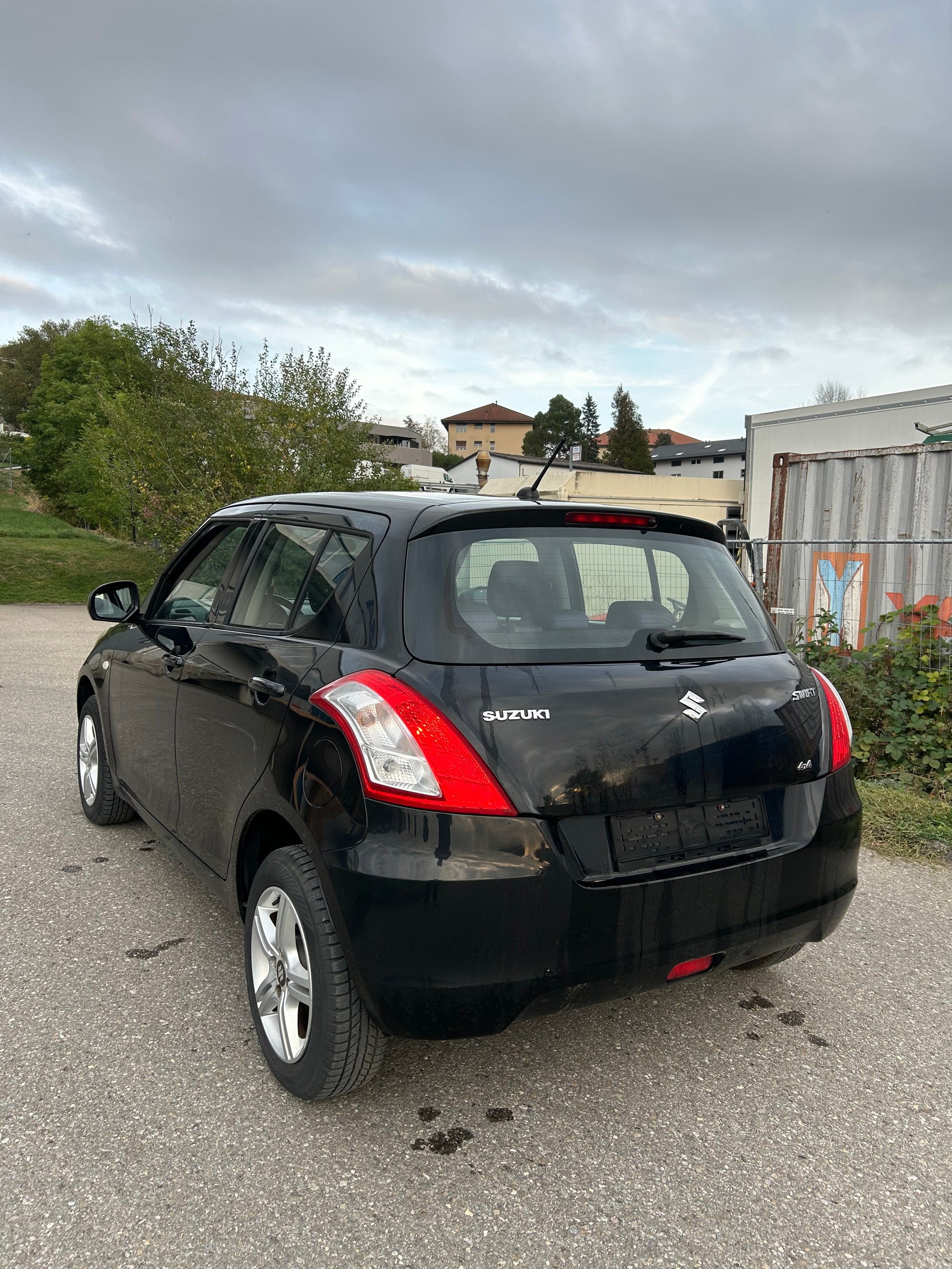 SUZUKI Swift 1.2i 16V GL Top 4x4-image-3