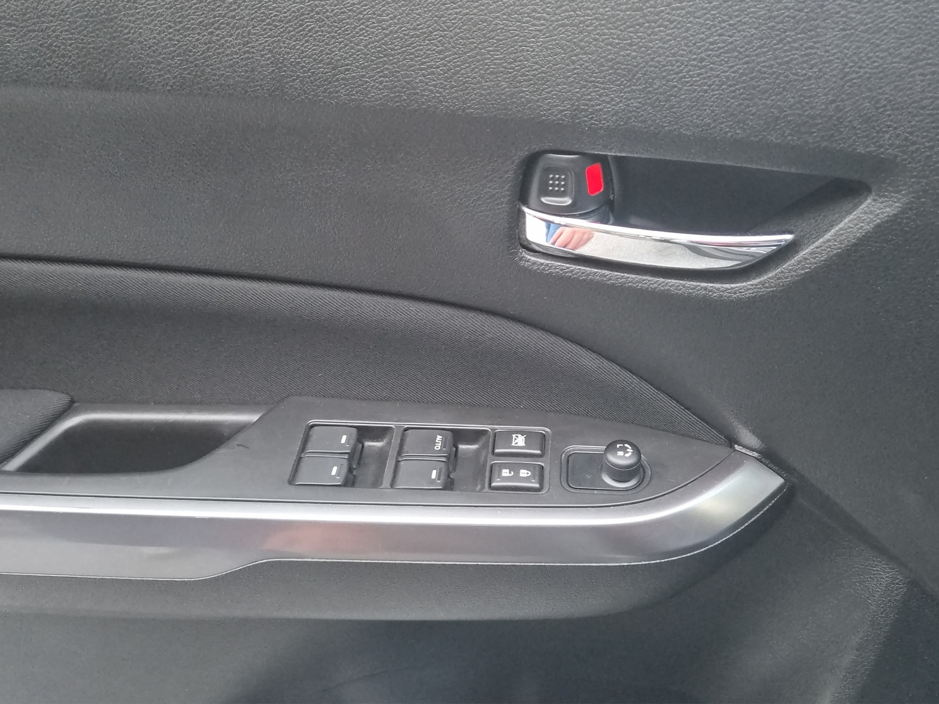 SUZUKI Vitara compact + 1.4 Boosterjet Piz Sulai Hybrid Automatic-image-17