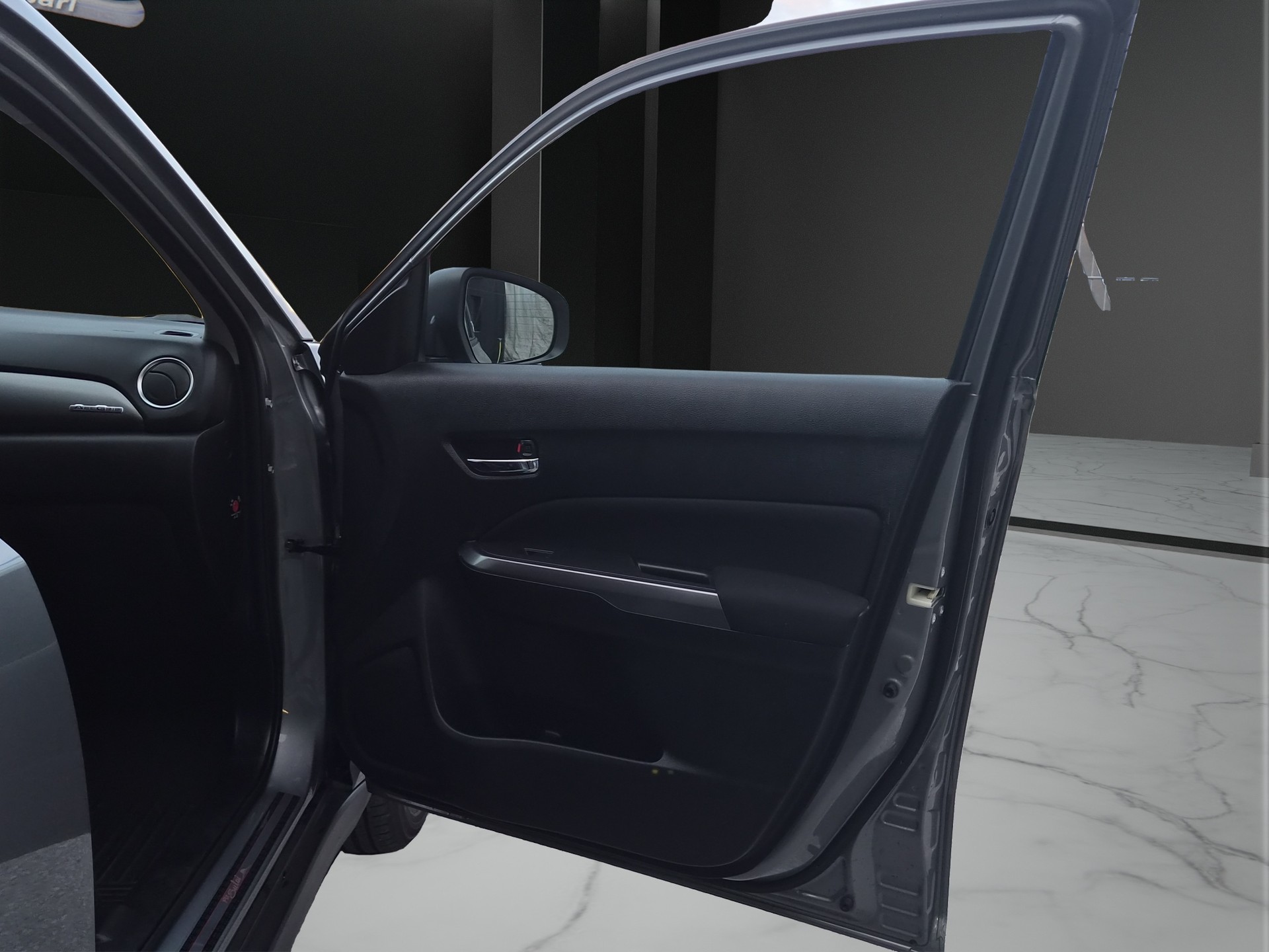SUZUKI Vitara compact + 1.4 Boosterjet Piz Sulai Hybrid Automatic-image-14