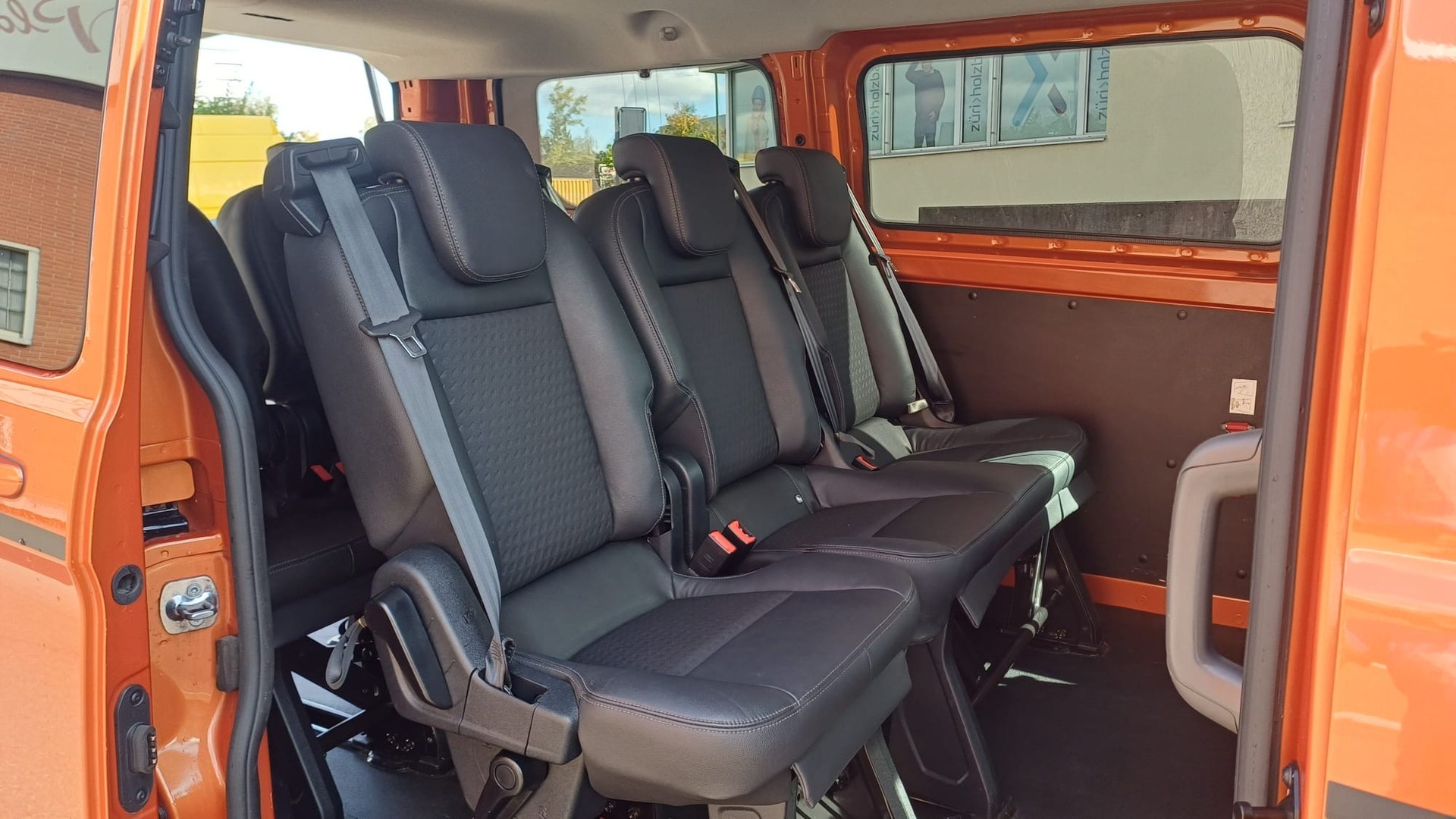 FORD Transit Tourneo Custom 320 L1H1 Sport 186 PS-image-13