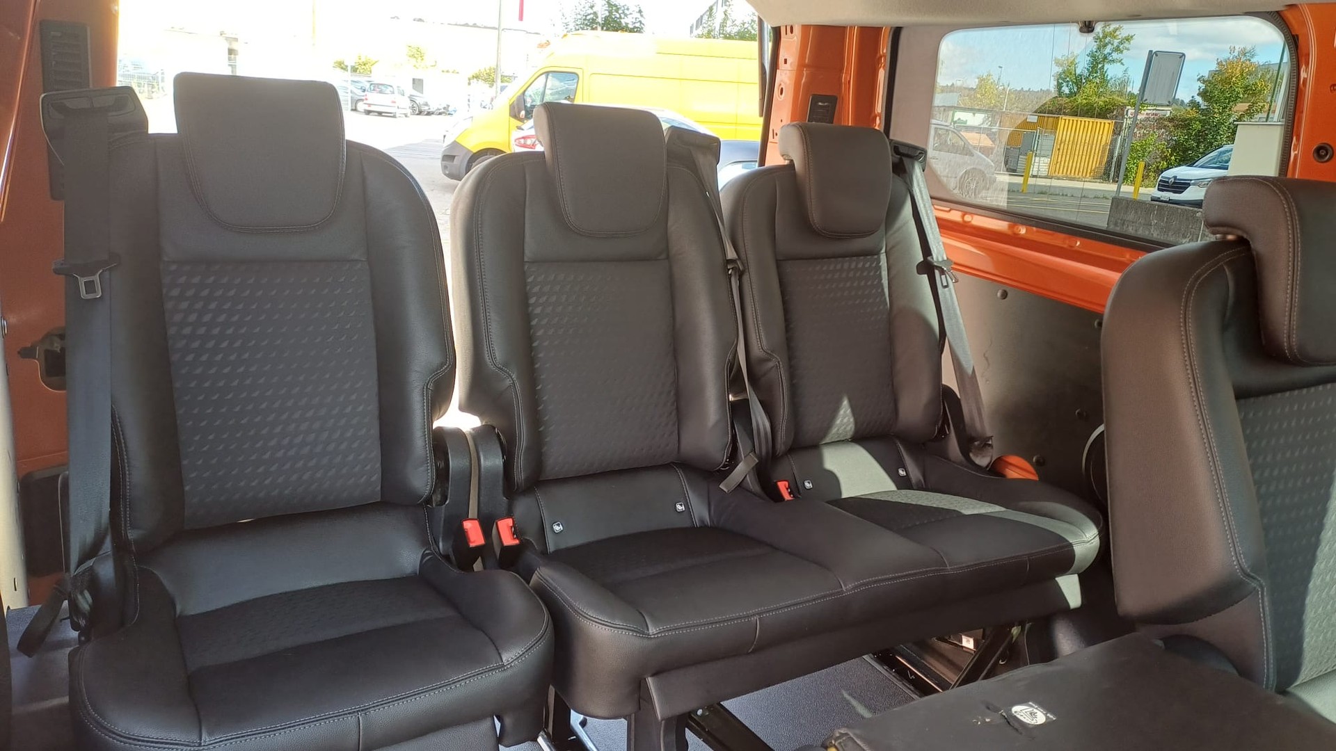 FORD Transit Tourneo Custom 320 L1H1 Sport 186 PS-image-15