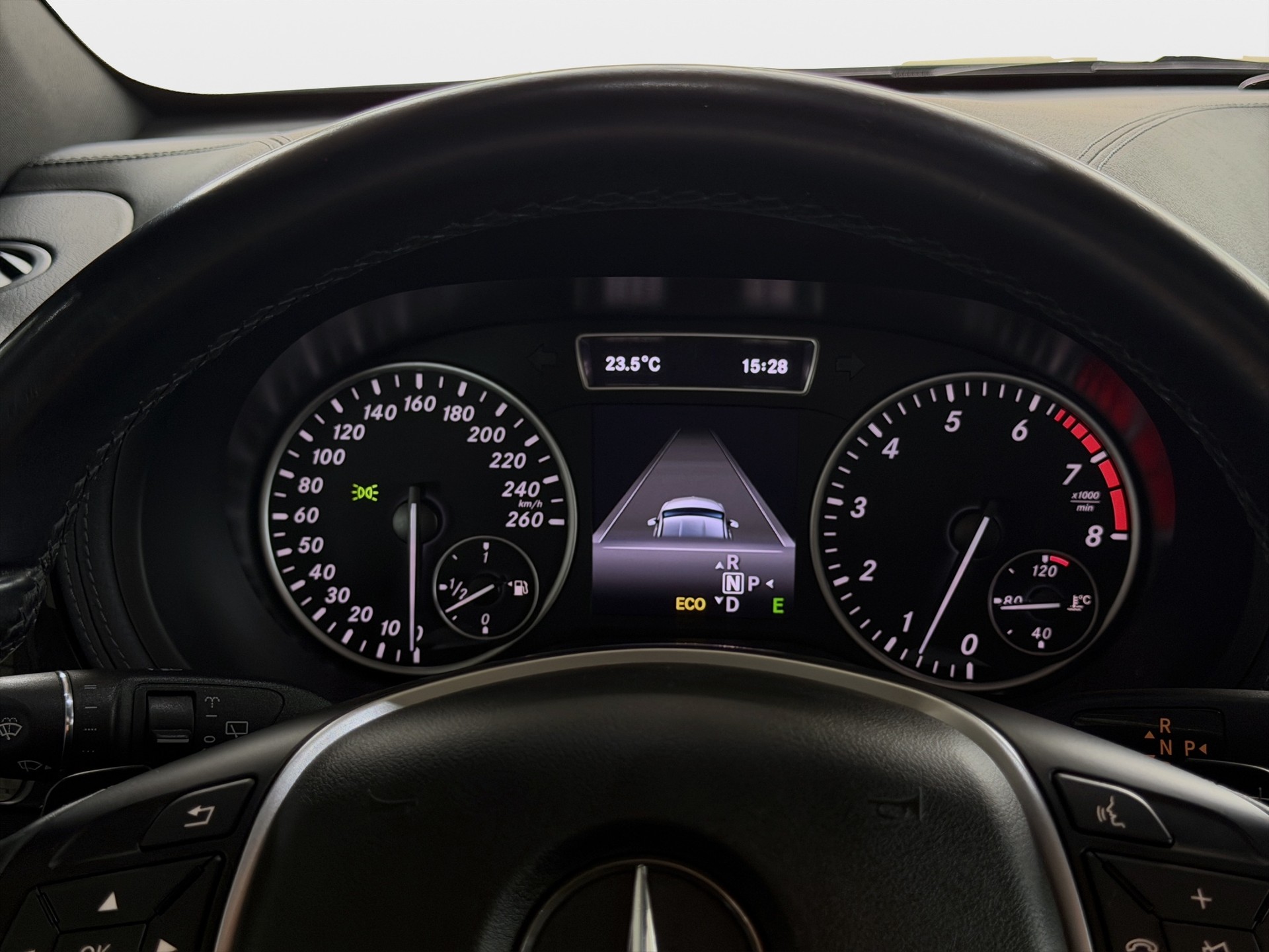 MERCEDES-BENZ B 220 4Matic 7G-DCT*Frisch ab MFK,1 Jahr oder 20'000km Garantie auf Motor und Getriebe*-image-19