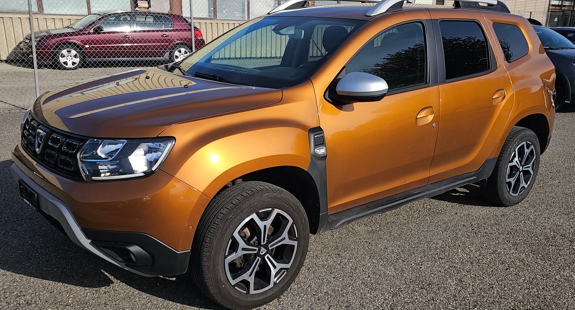 DACIA Duster SCe 115 Prestige 4x4-image-1