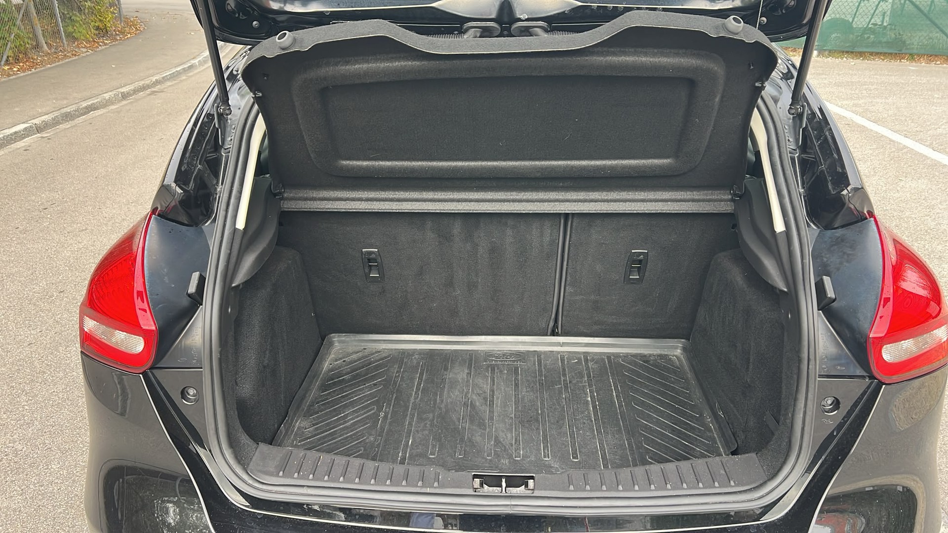 FORD Focus 1.5 SCTi Titanium X Automatic-image-15