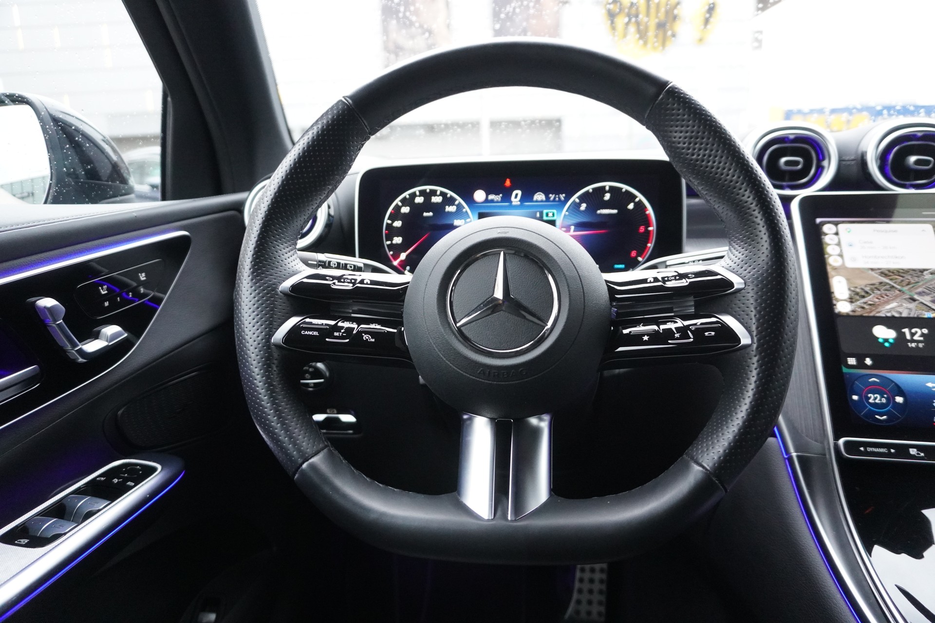 MERCEDES-BENZ GLC 220 d 4Matic 9G-Tronic AMG-LINE!!!-image-16