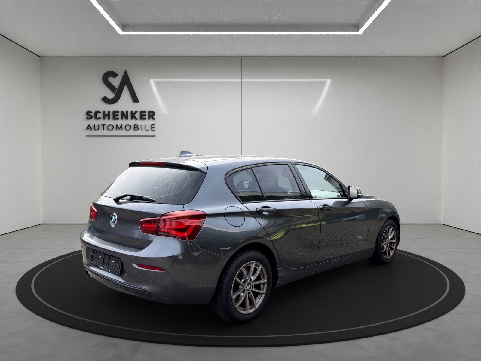 BMW ★ HAGEL ★ 118i Edition Sport Line Steptronic-image-4
