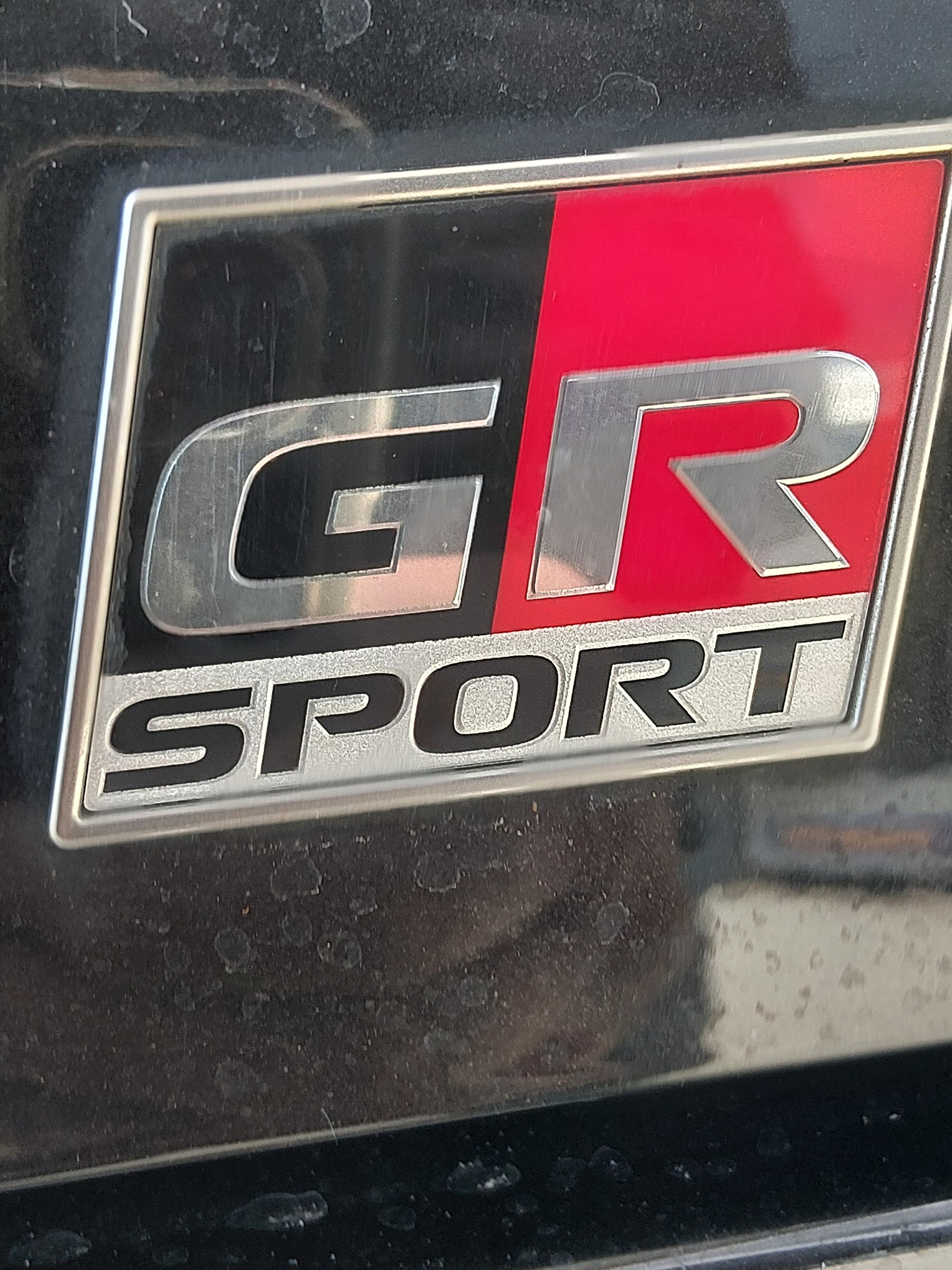TOYOTA C-HR 2.0 HSD CVT GR Sport-image-13
