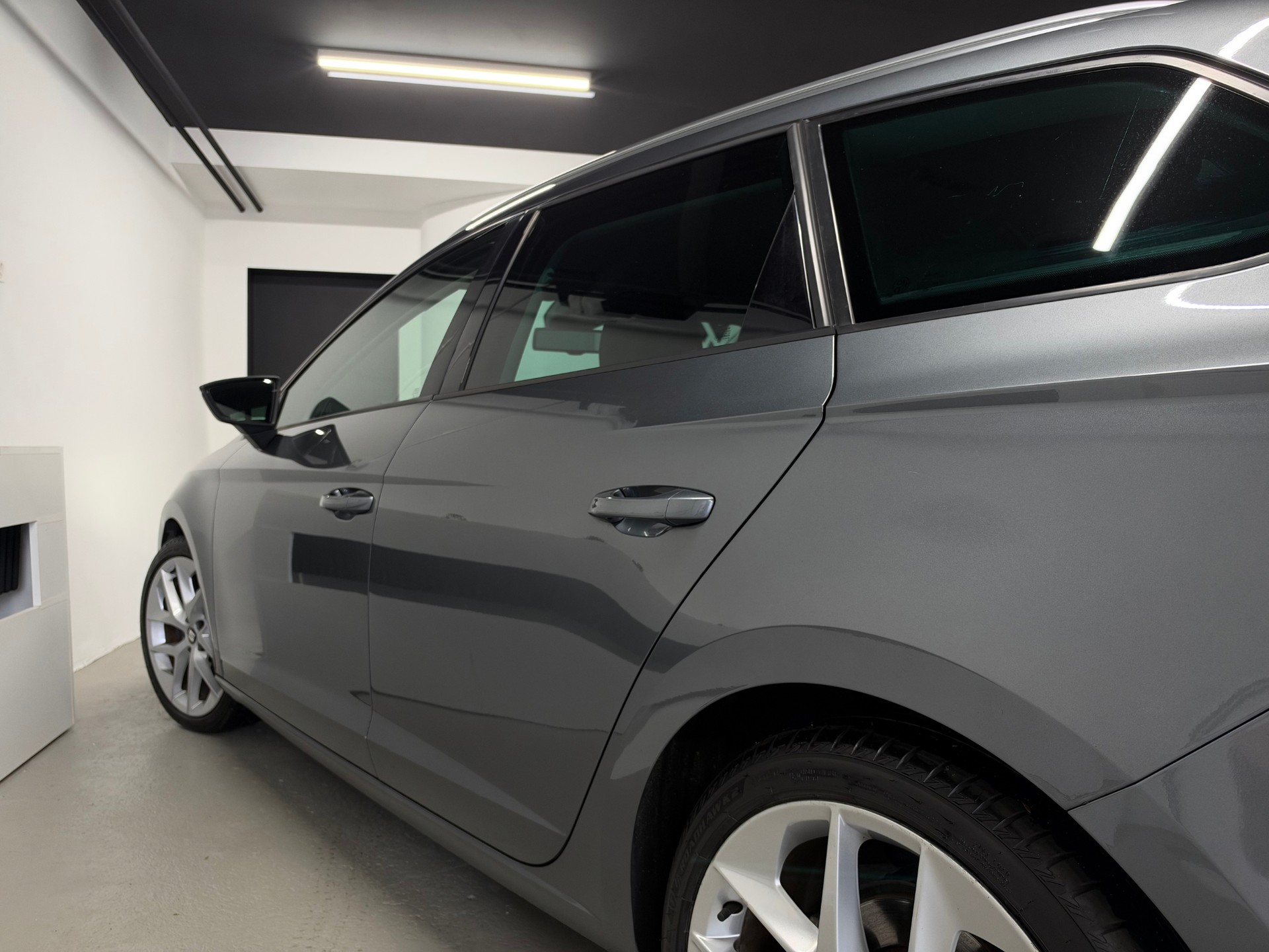 SEAT Leon ST 2.0 TDI FR DSG-image-7