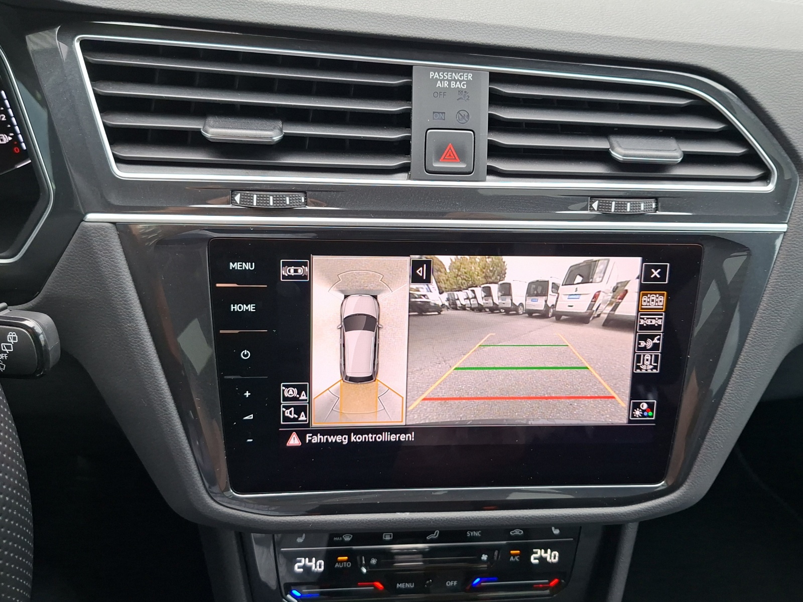 VW Tiguan 2.0TSI R 4Motion DSG-image-15