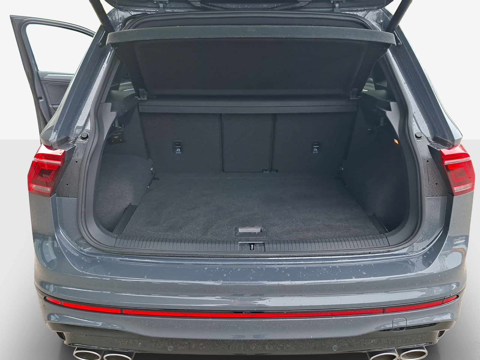 VW Tiguan 2.0TSI R 4Motion DSG-image-12