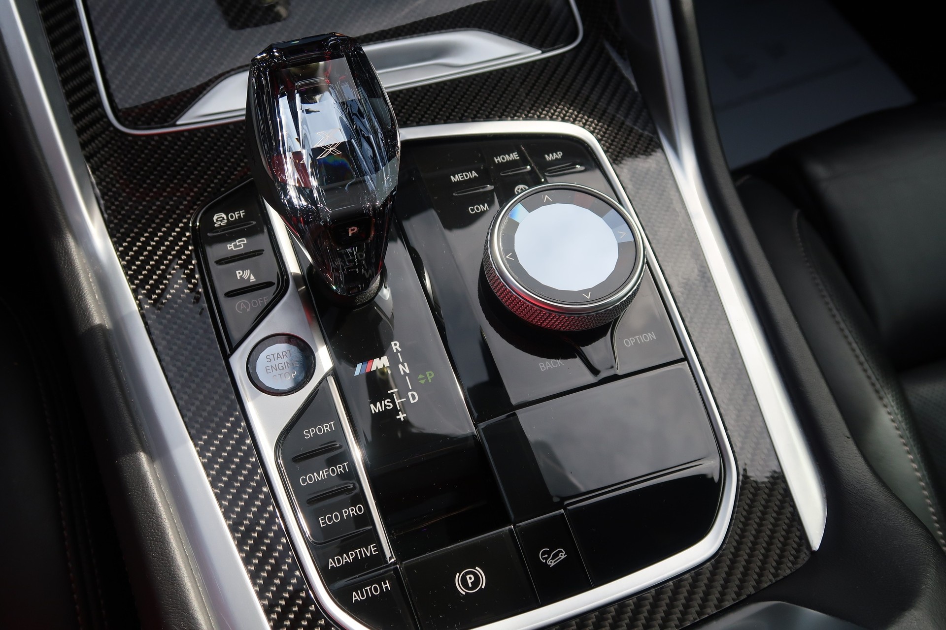 BMW X6 M50d-image-21