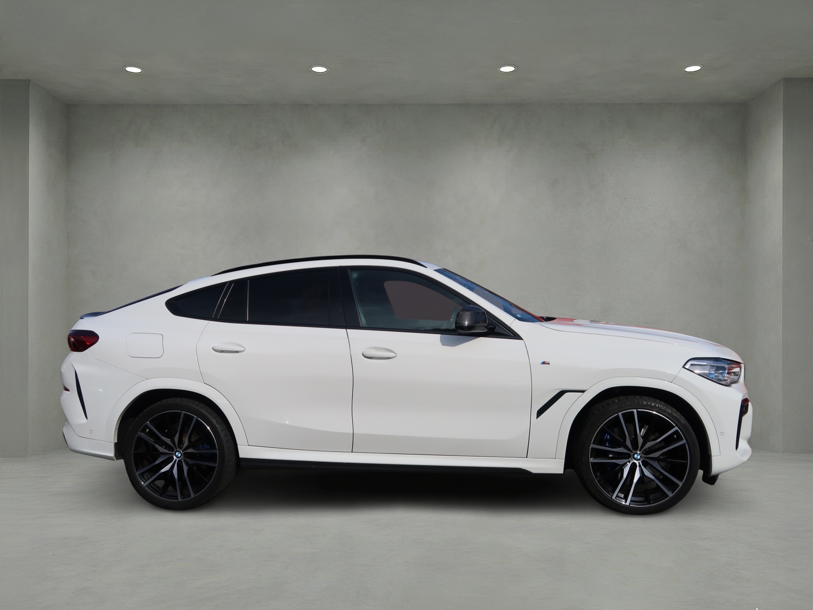 BMW X6 M50d-image-3