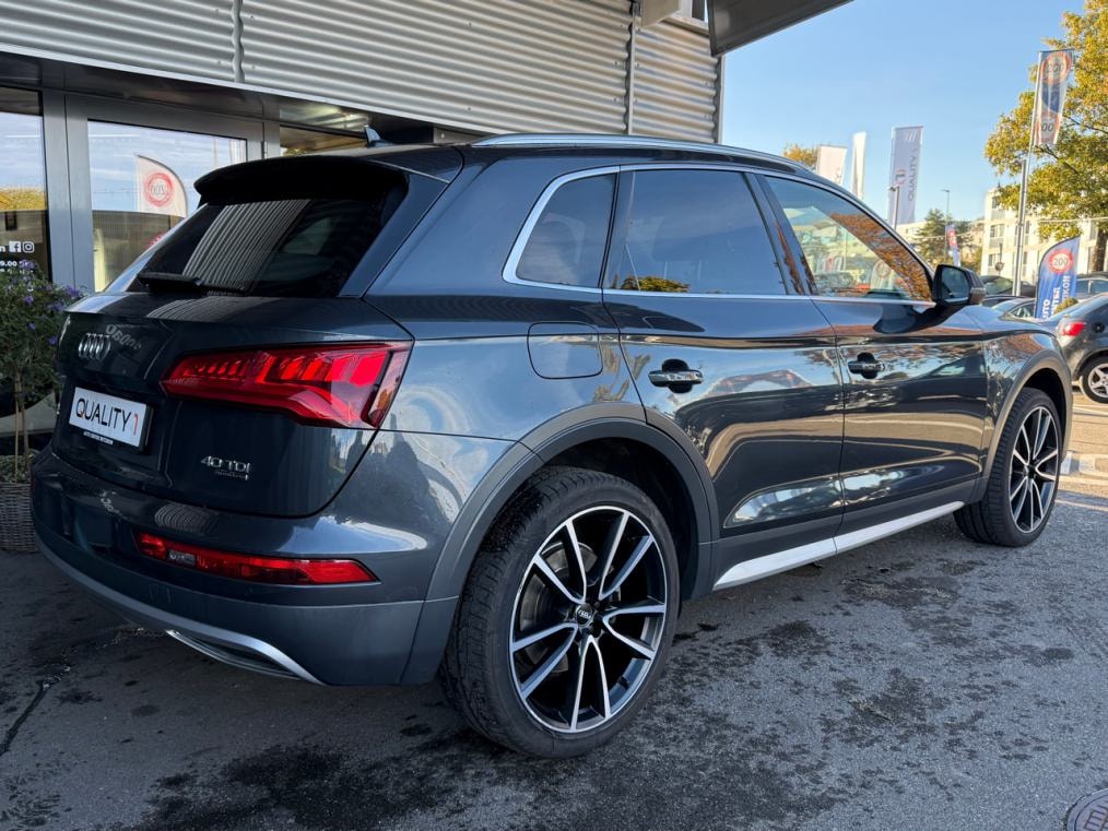 AUDI Q5 40 TDi quattro S line-image-2
