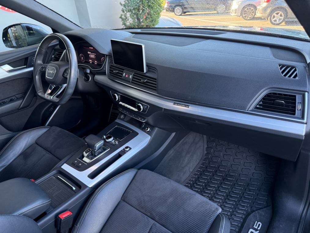 AUDI Q5 40 TDi quattro S line-image-7