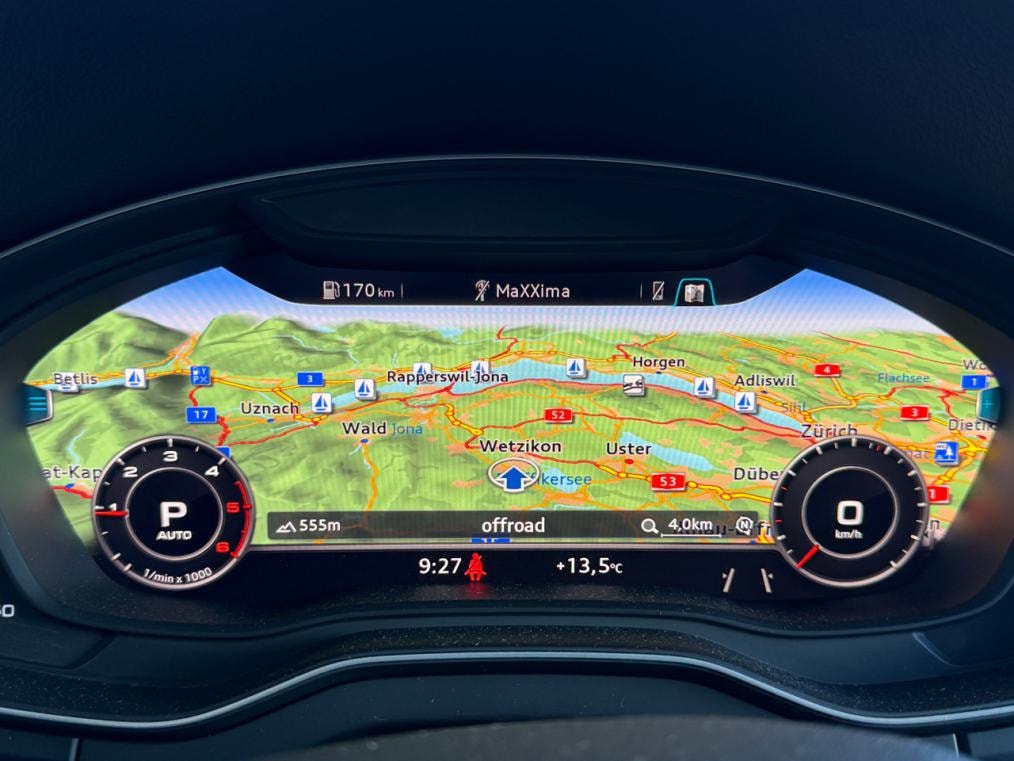 AUDI Q5 40 TDi quattro S line-image-5