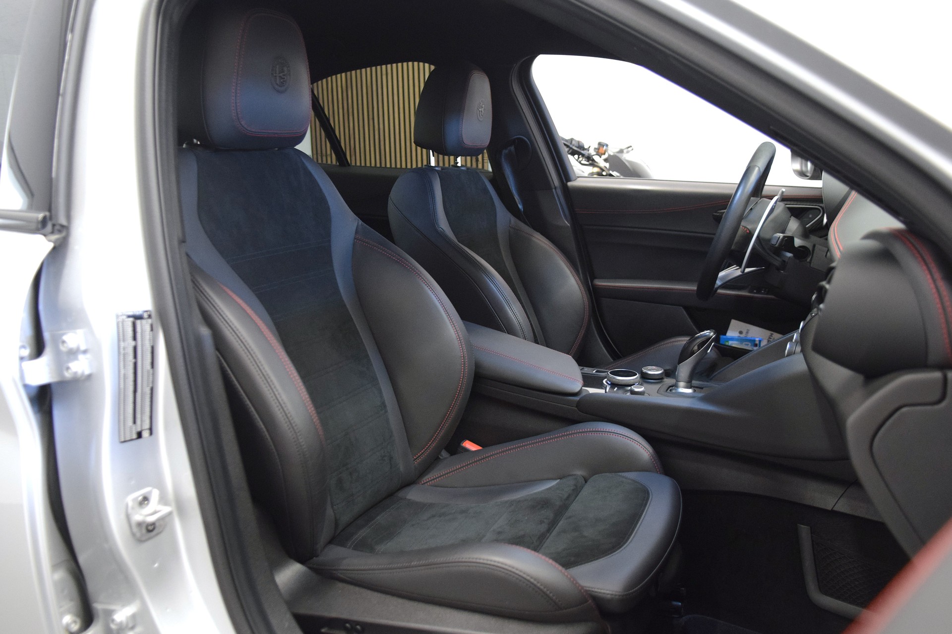 ALFA ROMEO Giulia 2.9 V6 Quadrifoglio Automatic-image-8