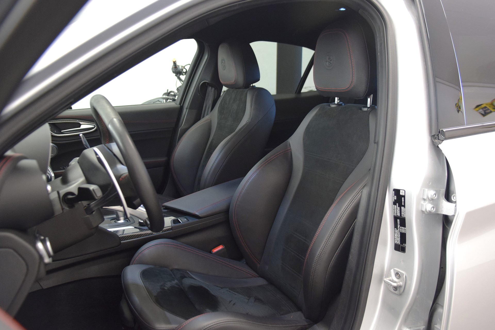 ALFA ROMEO Giulia 2.9 V6 Quadrifoglio Automatic-image-7