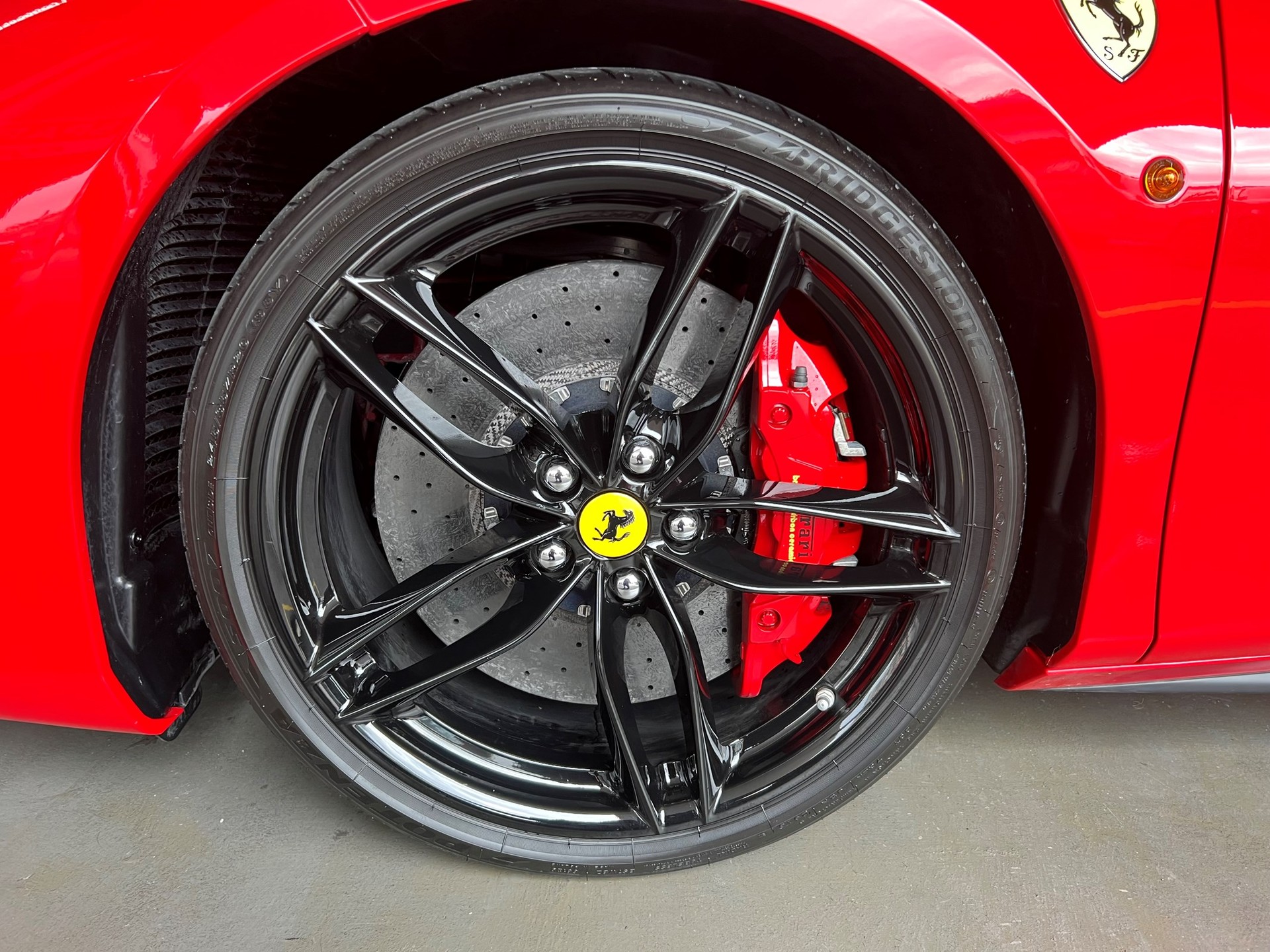FERRARI 488 Spider 3.9 V8-image-14