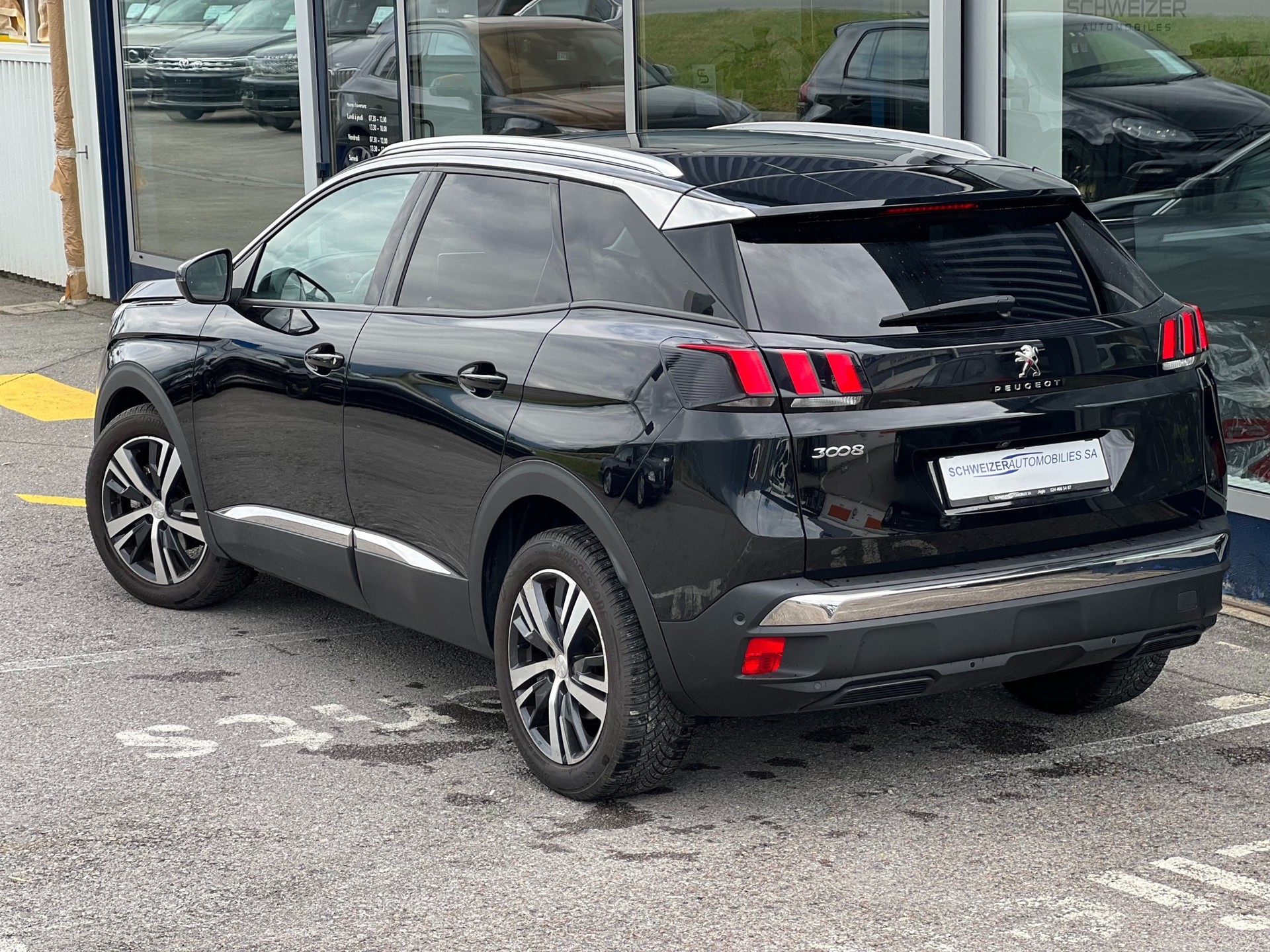 PEUGEOT 3008 1.6 THP Allure EAT-image-1