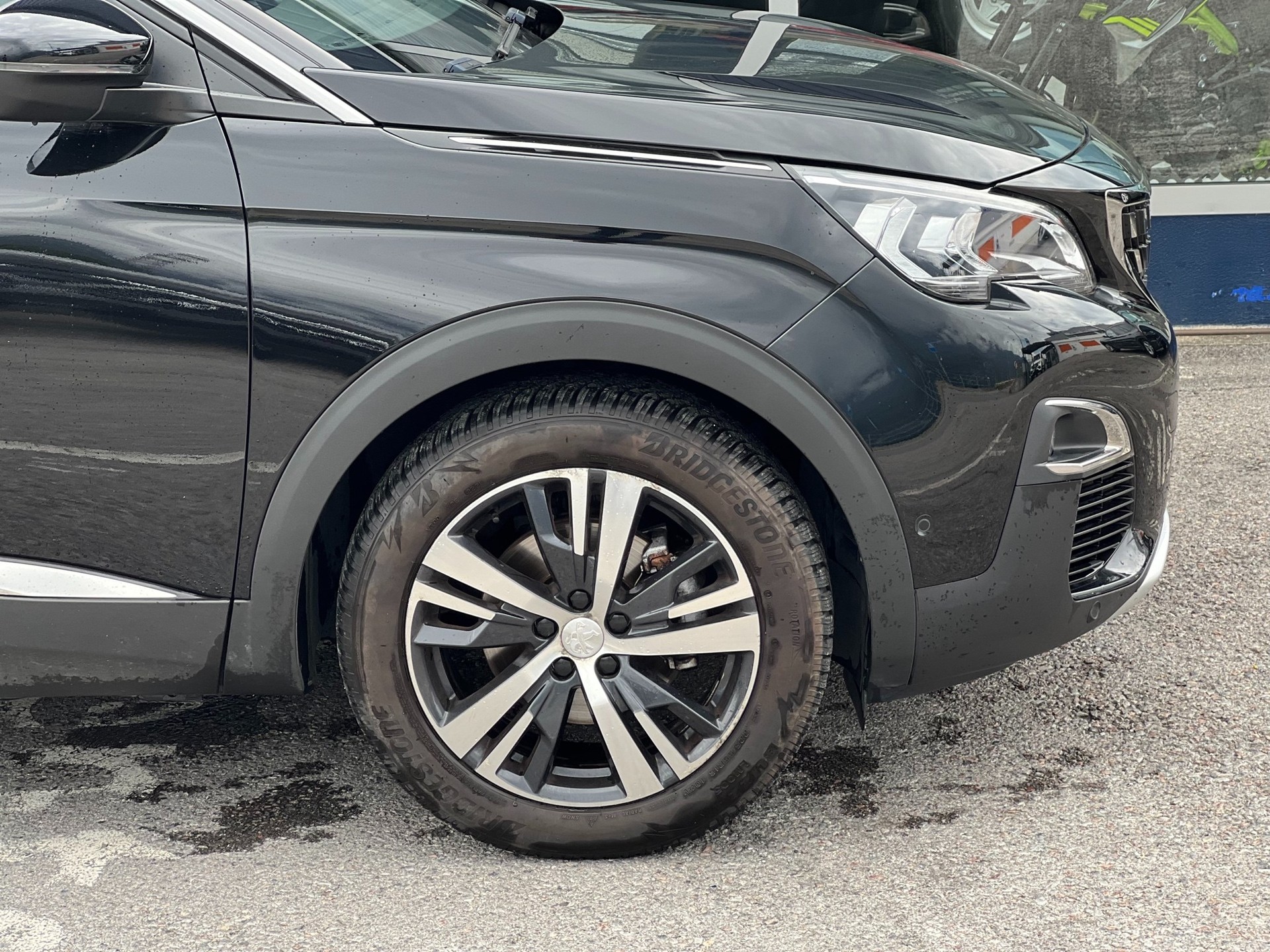 PEUGEOT 3008 1.6 THP Allure EAT-image-3