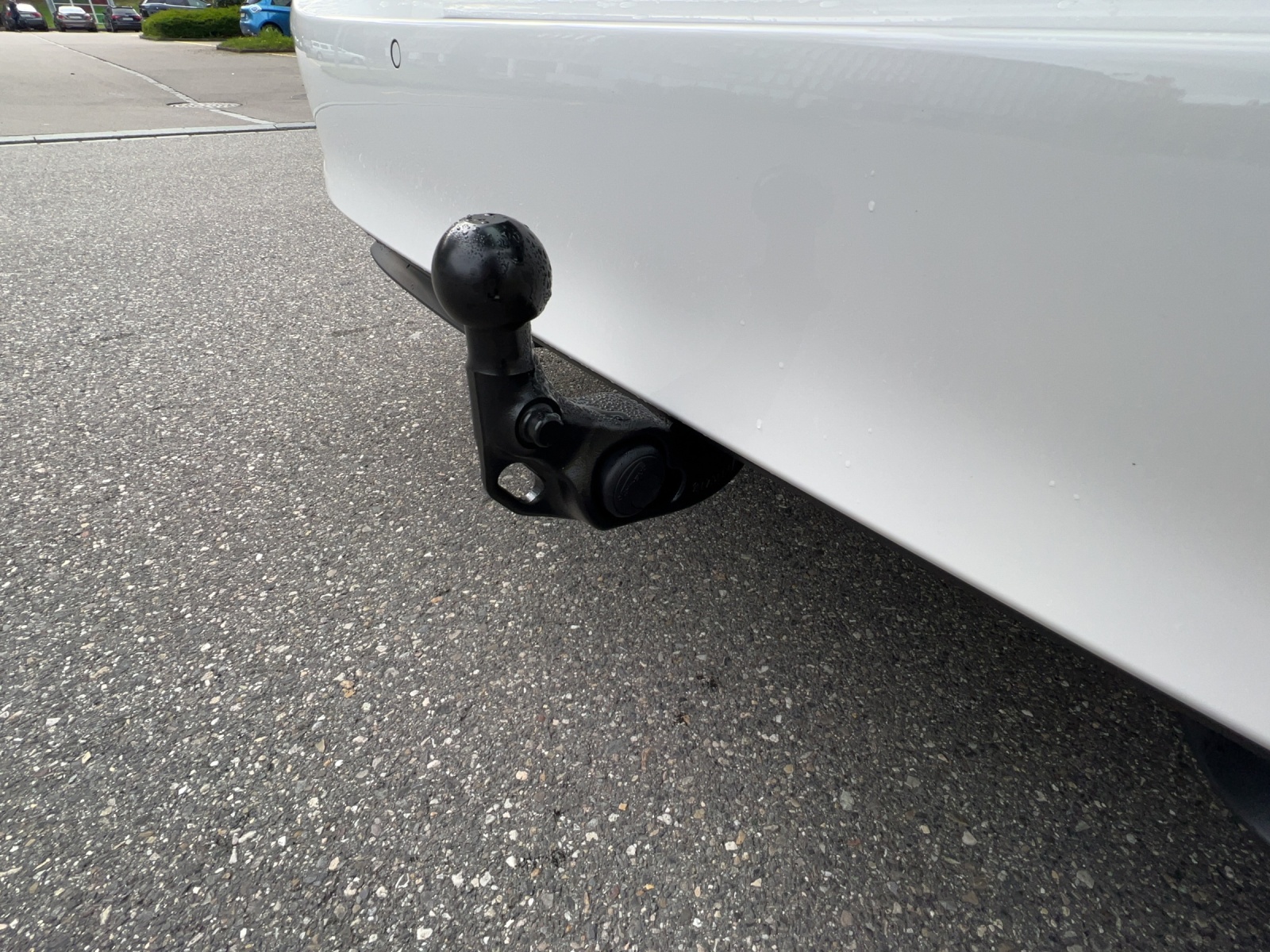 VW ID. Buzz Cargo-image-11