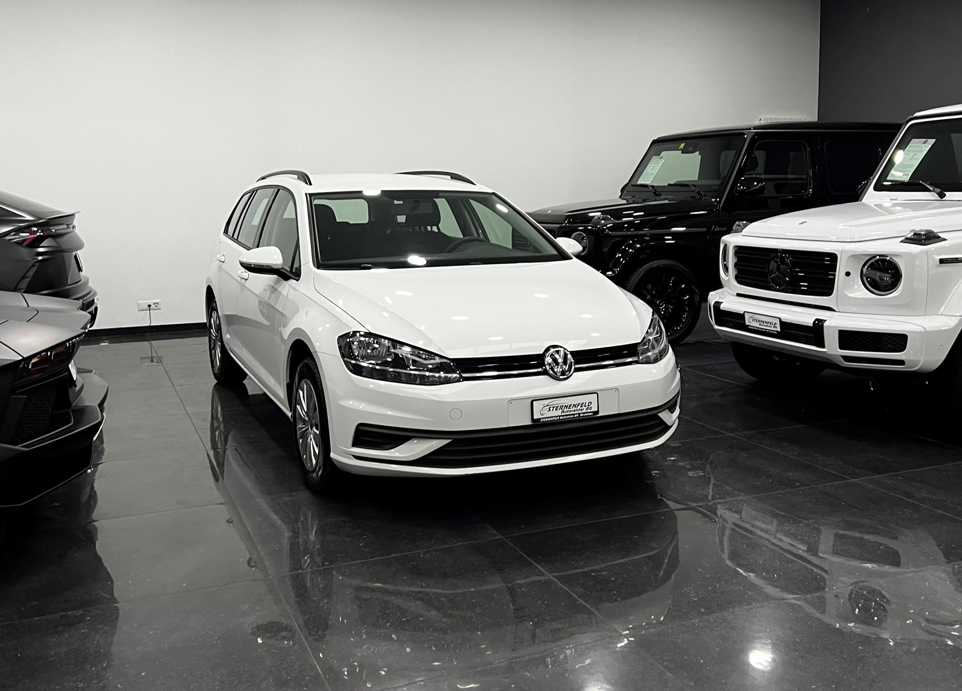 VW Golf Variant 1.6 TDI Trendline-image-1