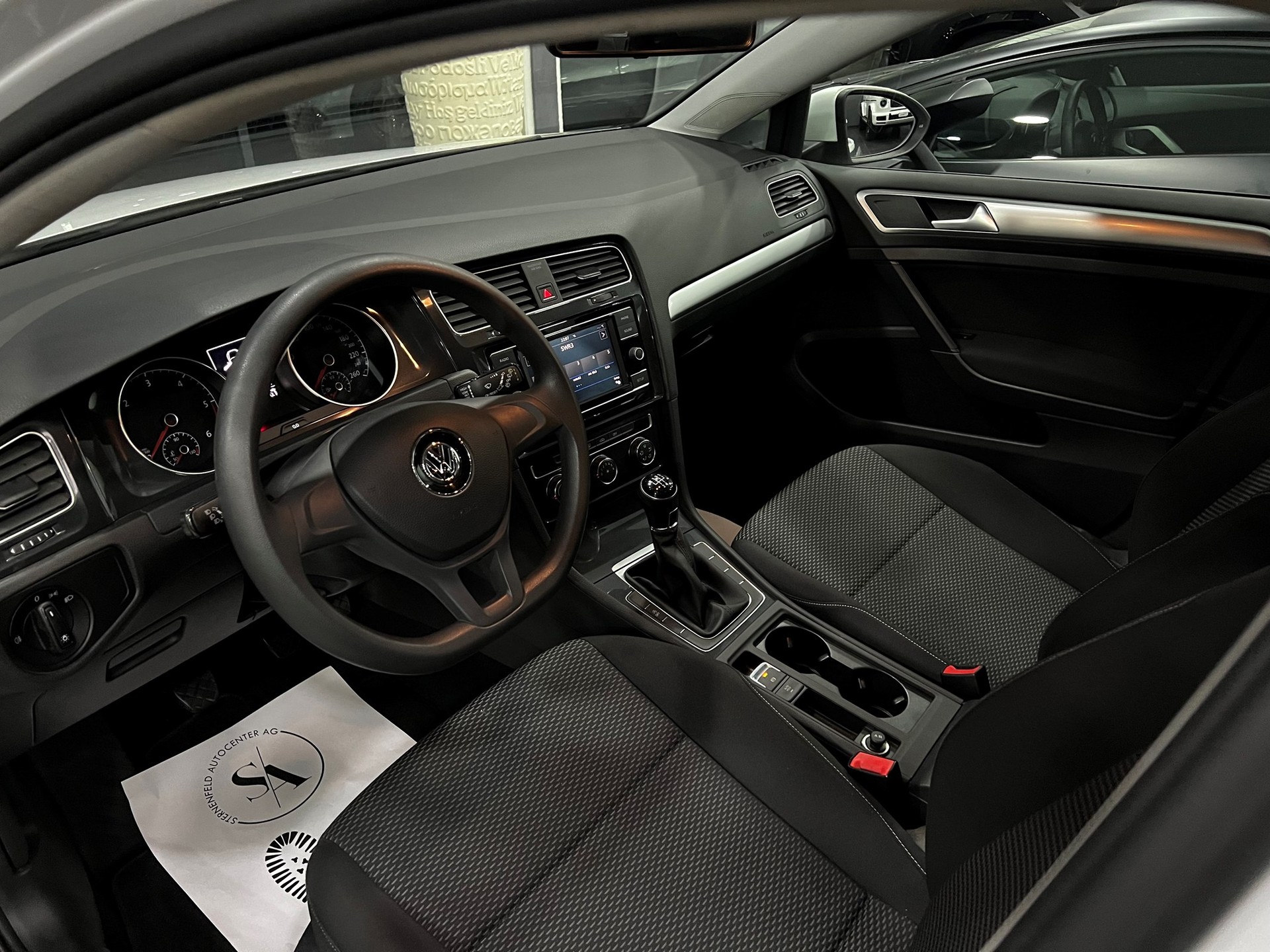 VW Golf Variant 1.6 TDI Trendline-image-4
