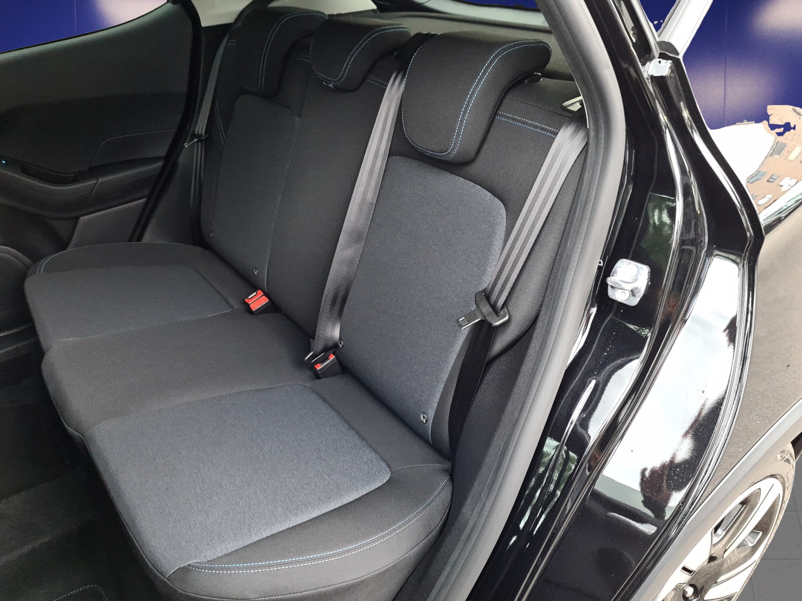 FORD Fiesta 1.0i EcoBoost Hybrid 125 PS ACTIVE X AUTOMAT-image-12