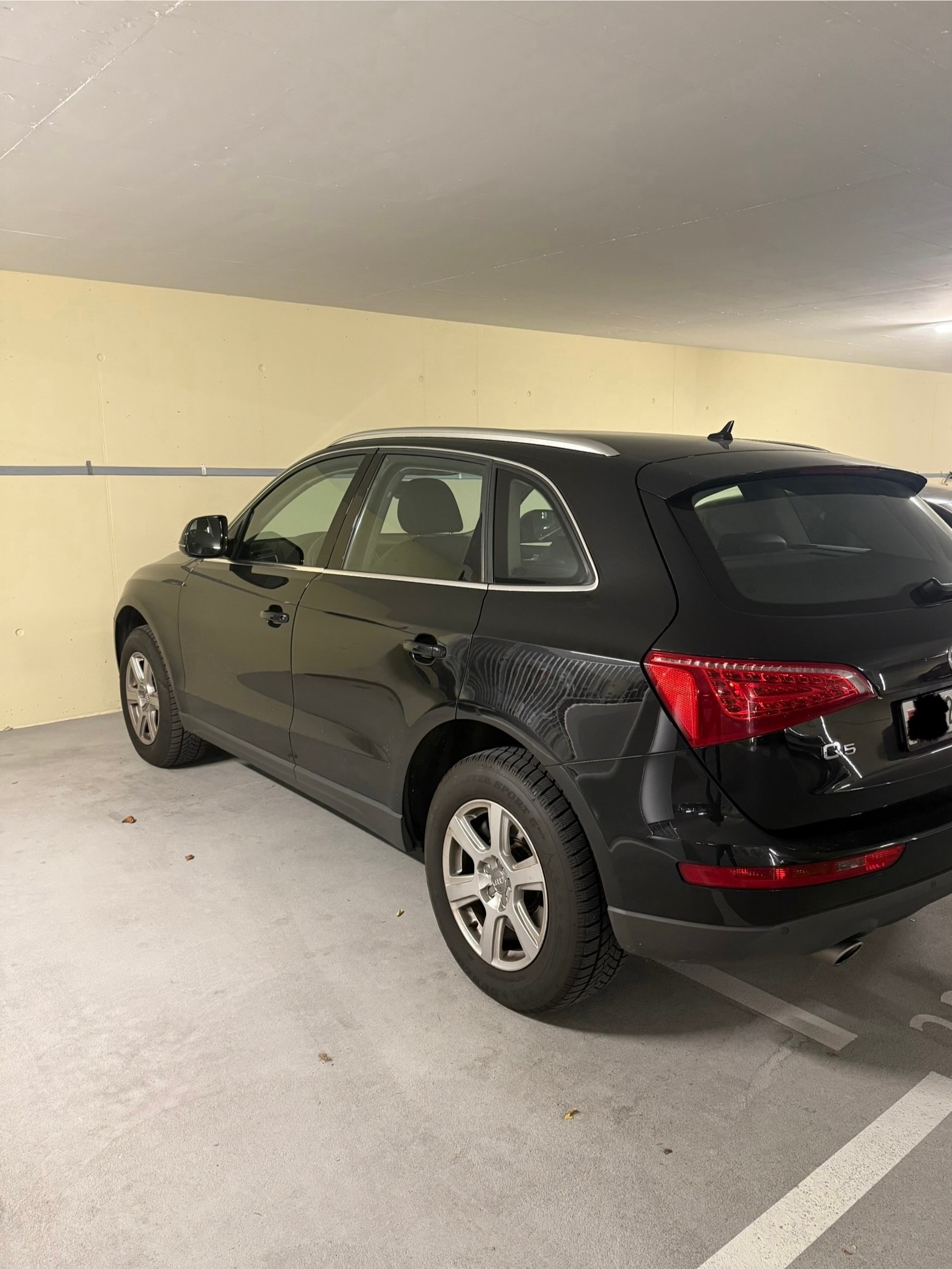 AUDI Q5 3.0 TDI quattro S-tronic-image-3